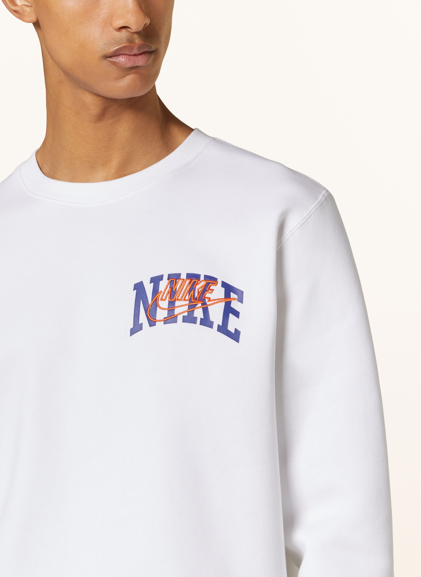 Nike Sweatshirt NIKE CLUB, Farbe: WEISS (Bild 4)