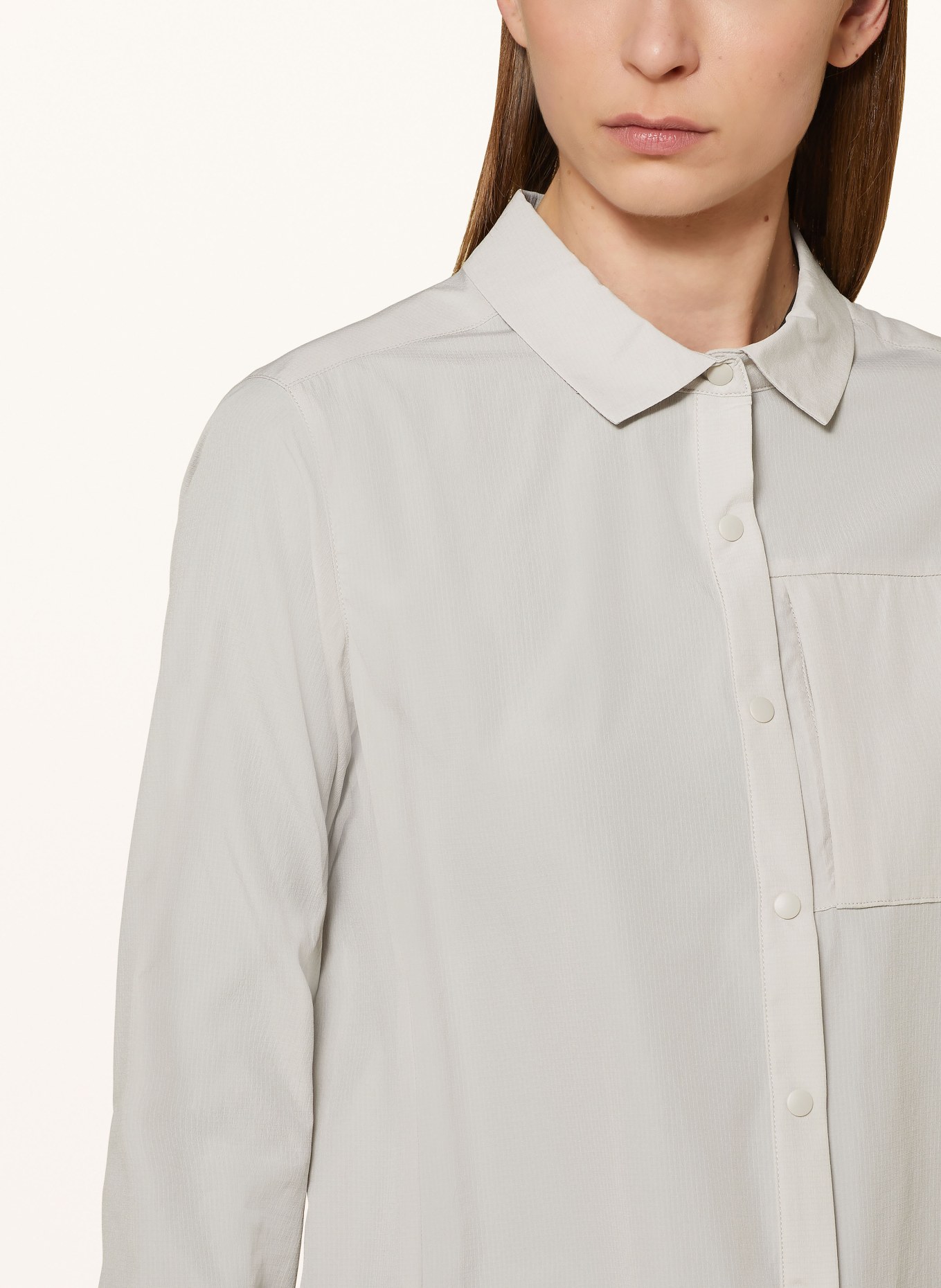 odlo Outdoor-Bluse ESSENTIAL, Farbe: HELLGRAU (Bild 4)