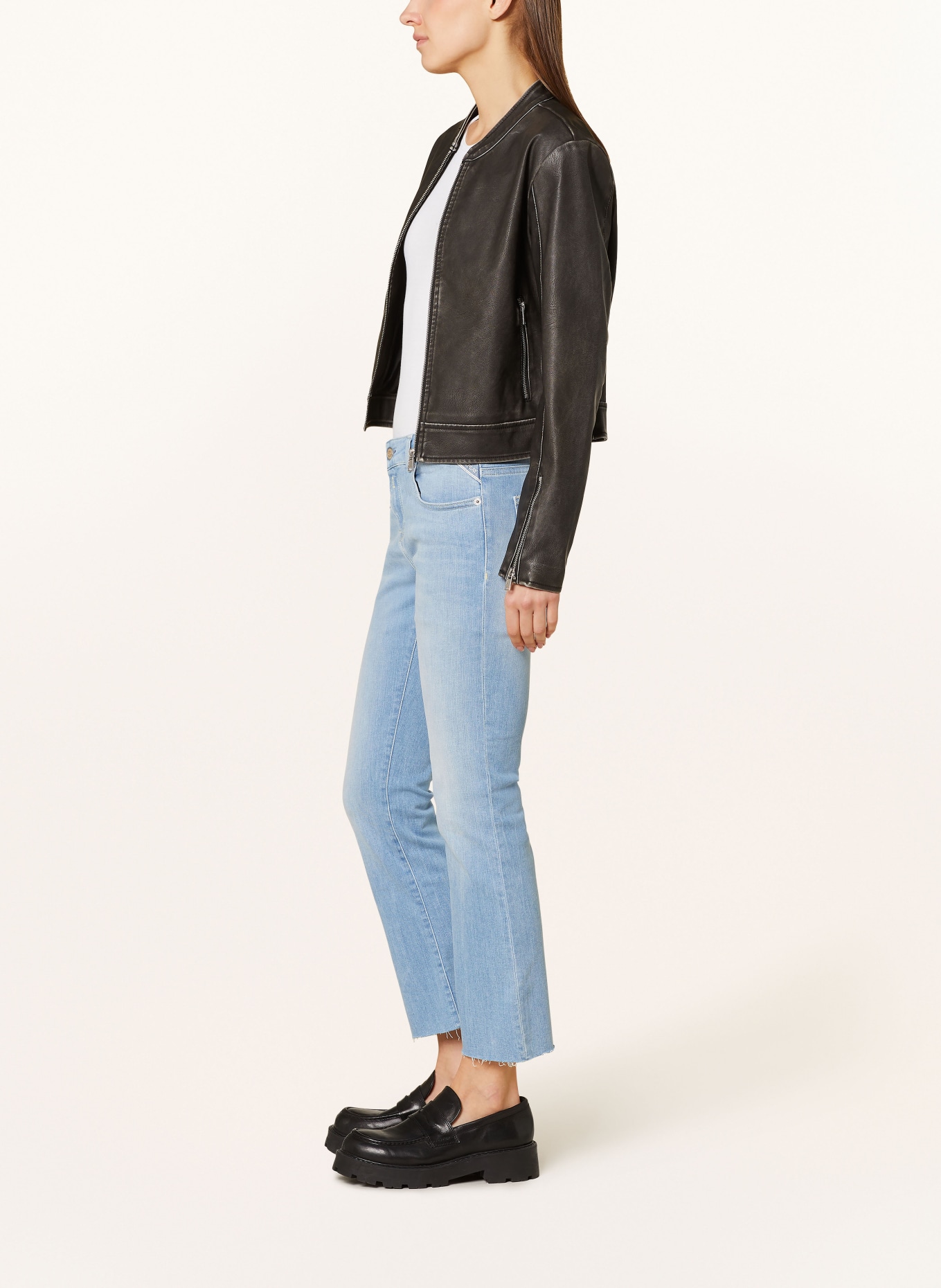 REPLAY Flared Jeans FAABY, Farbe: 010 LIGHT BLUE (Bild 4)