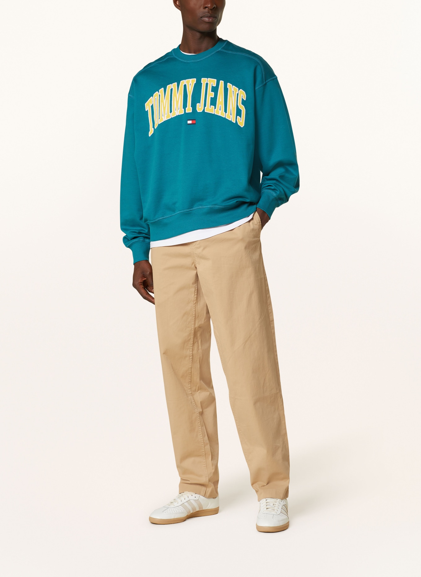 TOMMY JEANS Spodnie w stylu dresowym AIDEN tapered fit, Kolor: JASNOBRĄZOWY (Obrazek 2)