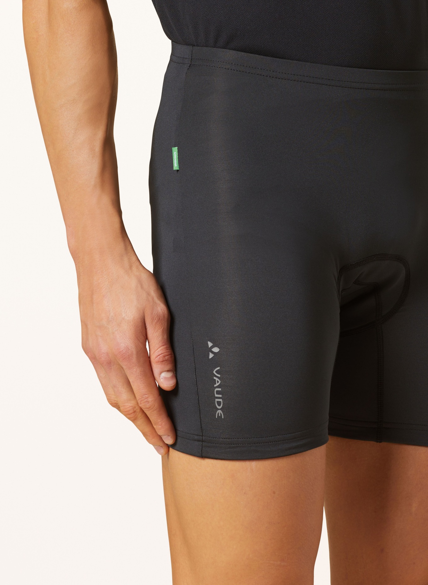 VAUDE Cycling shorts with padded insert, Color: BLACK (Image 5)