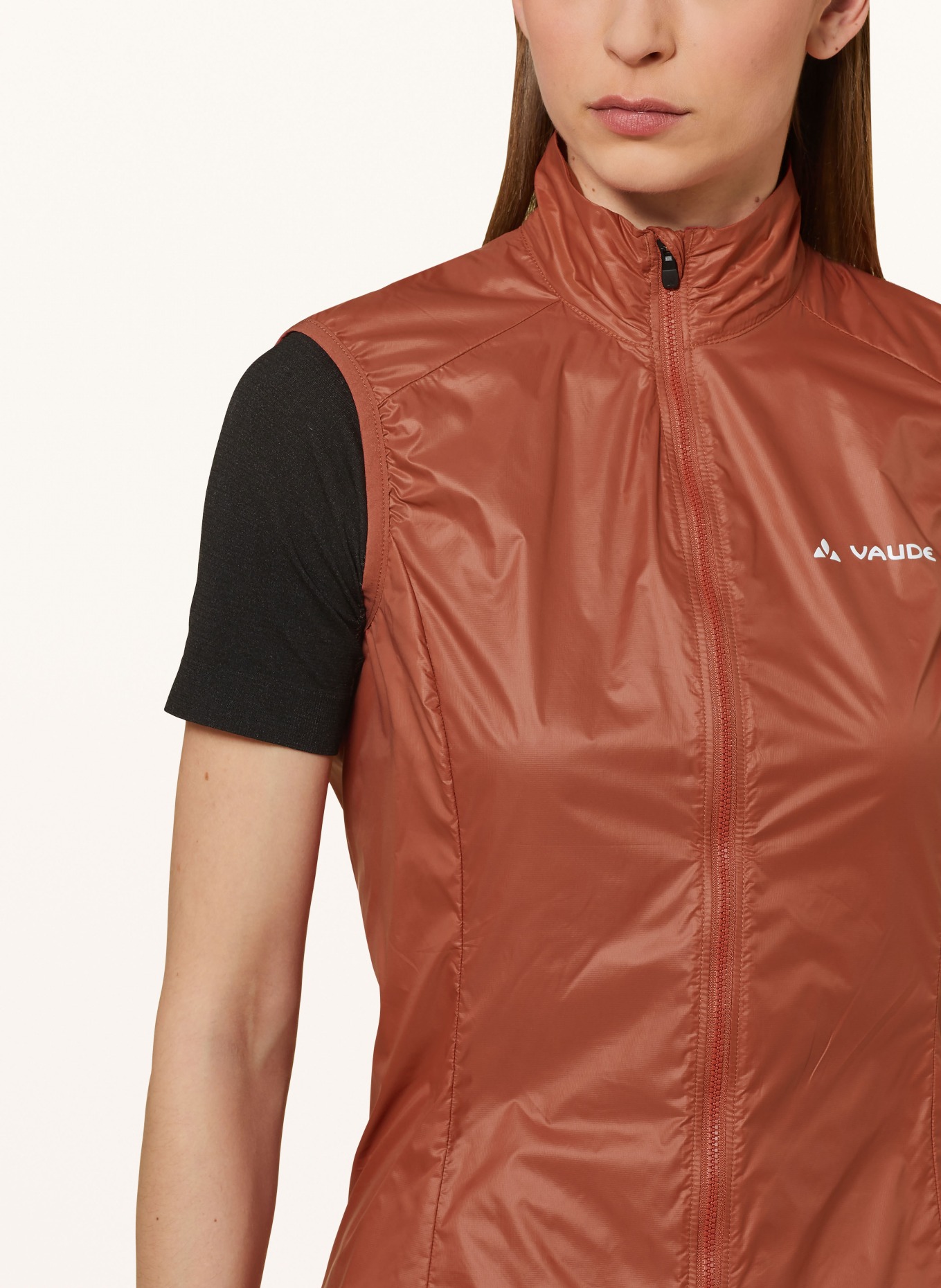 VAUDE Cycling vest MATERA AIR, Color: DARK ORANGE (Image 4)