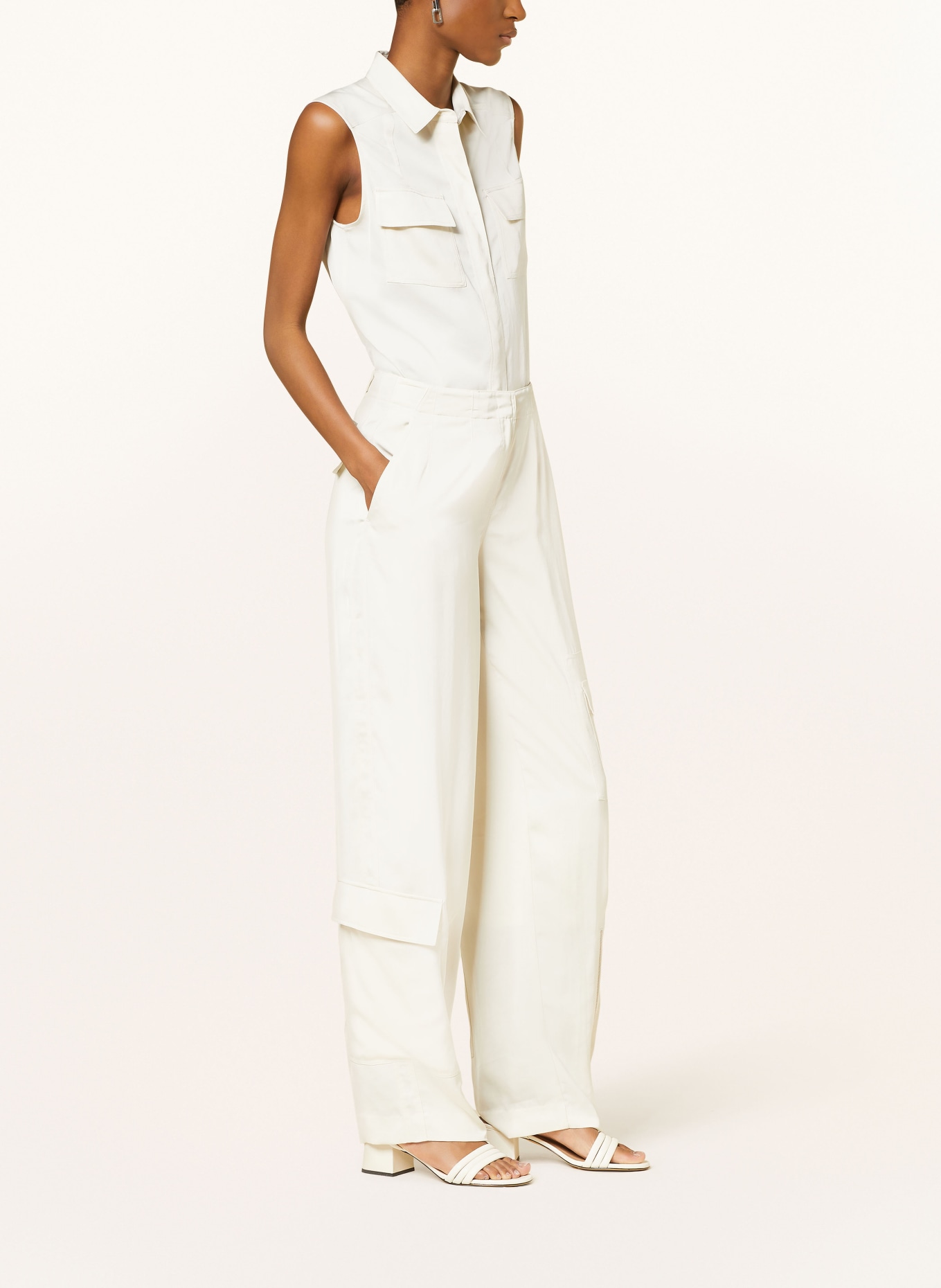 Calvin Klein Cargo pants made of satin, Color: CREAM (Image 4)