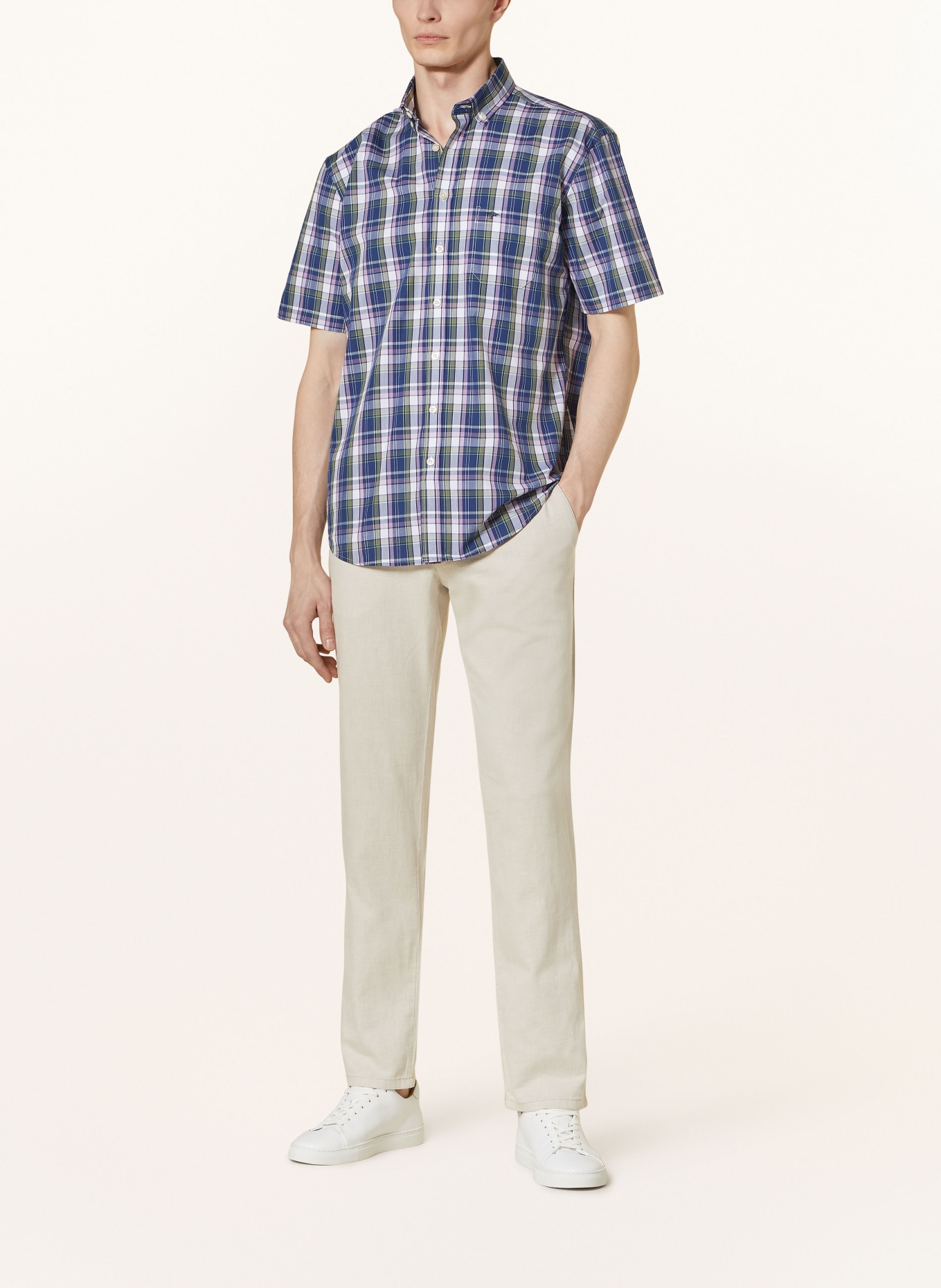 FYNCH-HATTON Short sleeve shirt regular fit, Color: DARK BLUE/ WHITE/ PURPLE (Image 2)