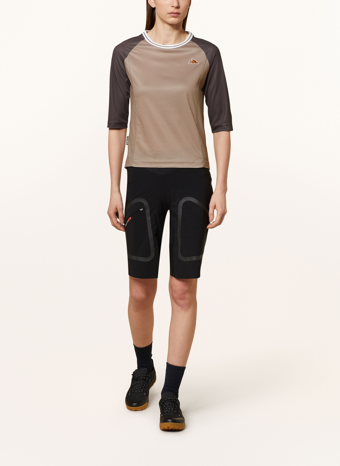 CAFÉ DU CYCLISTE Cycling shirt BARBARA, Color: LIGHT BROWN/ DARK BROWN (Image 2)