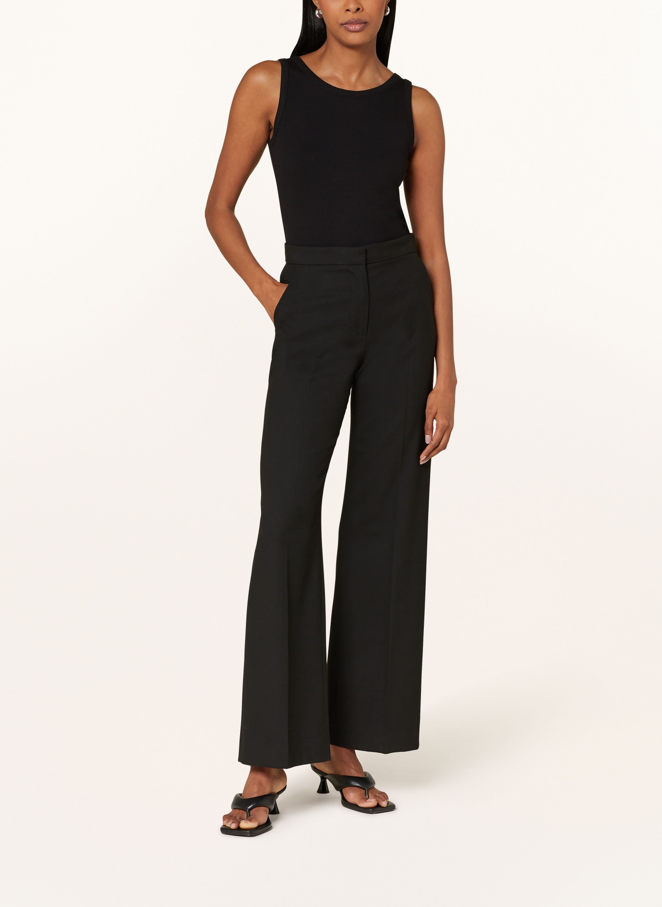 oui Top: SCHWARZ