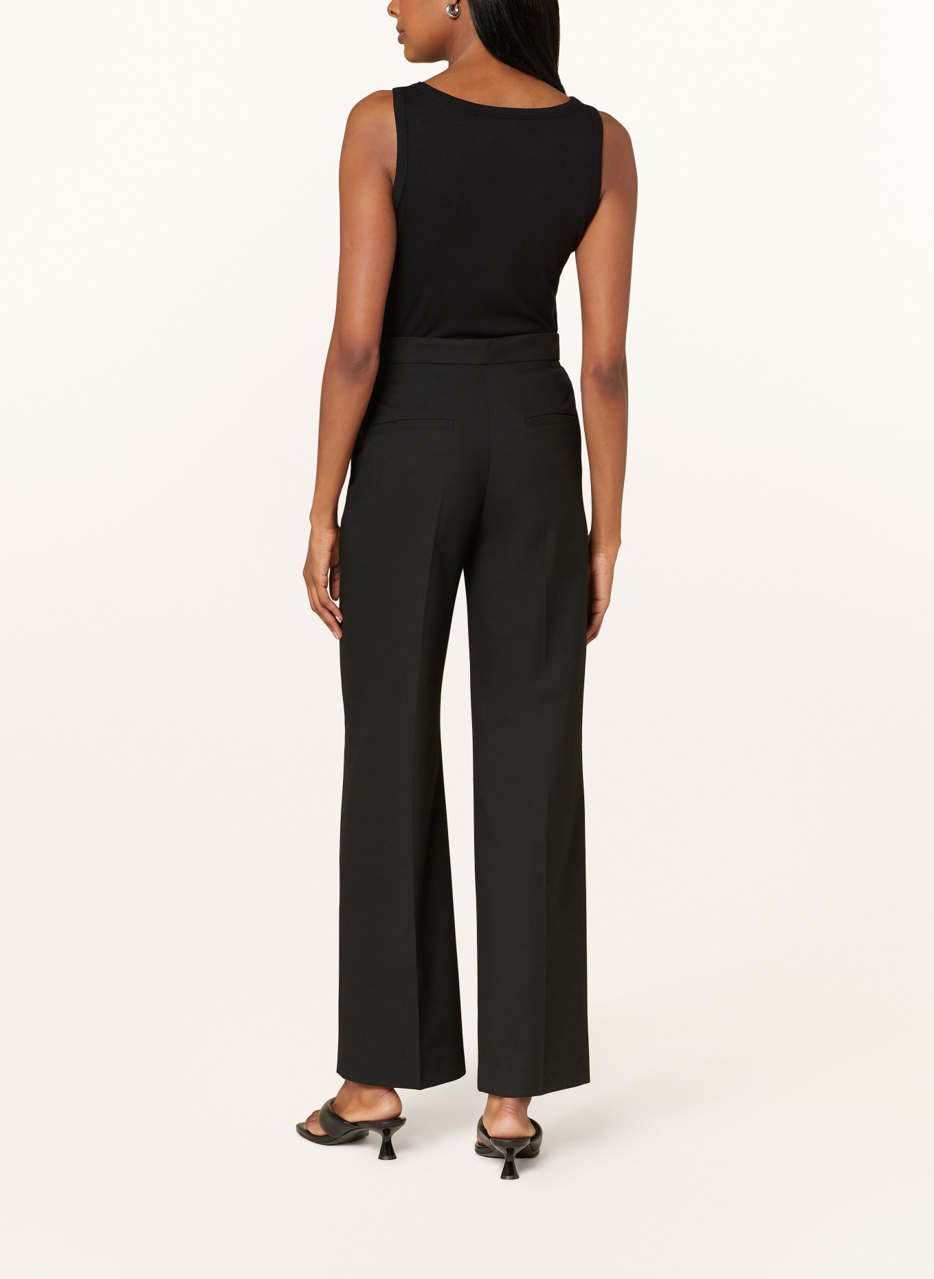 oui Top: SCHWARZ