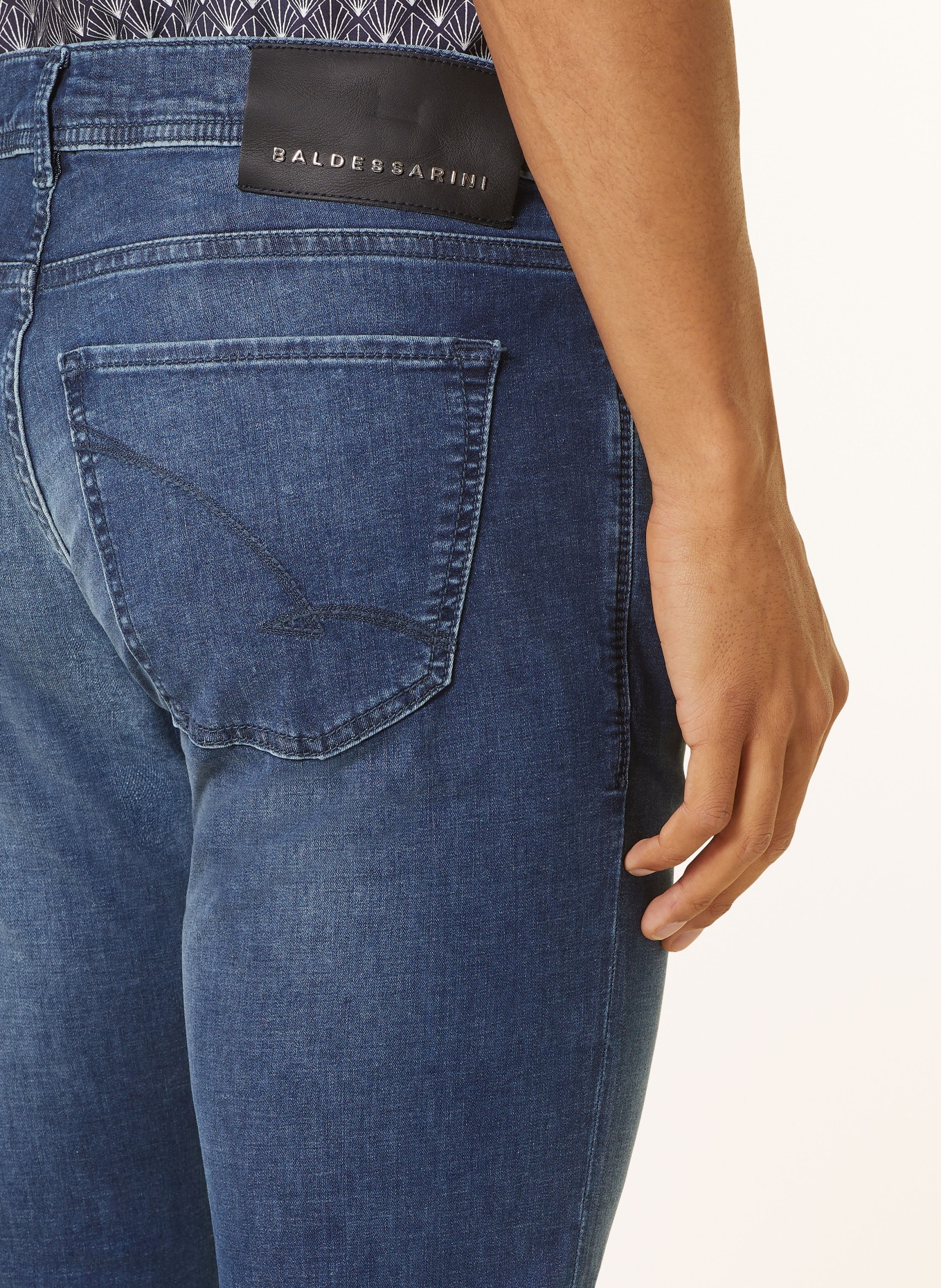 BALDESSARINI Jeans regular fit, Color: 6815 dark blue used whisker (Image 6)