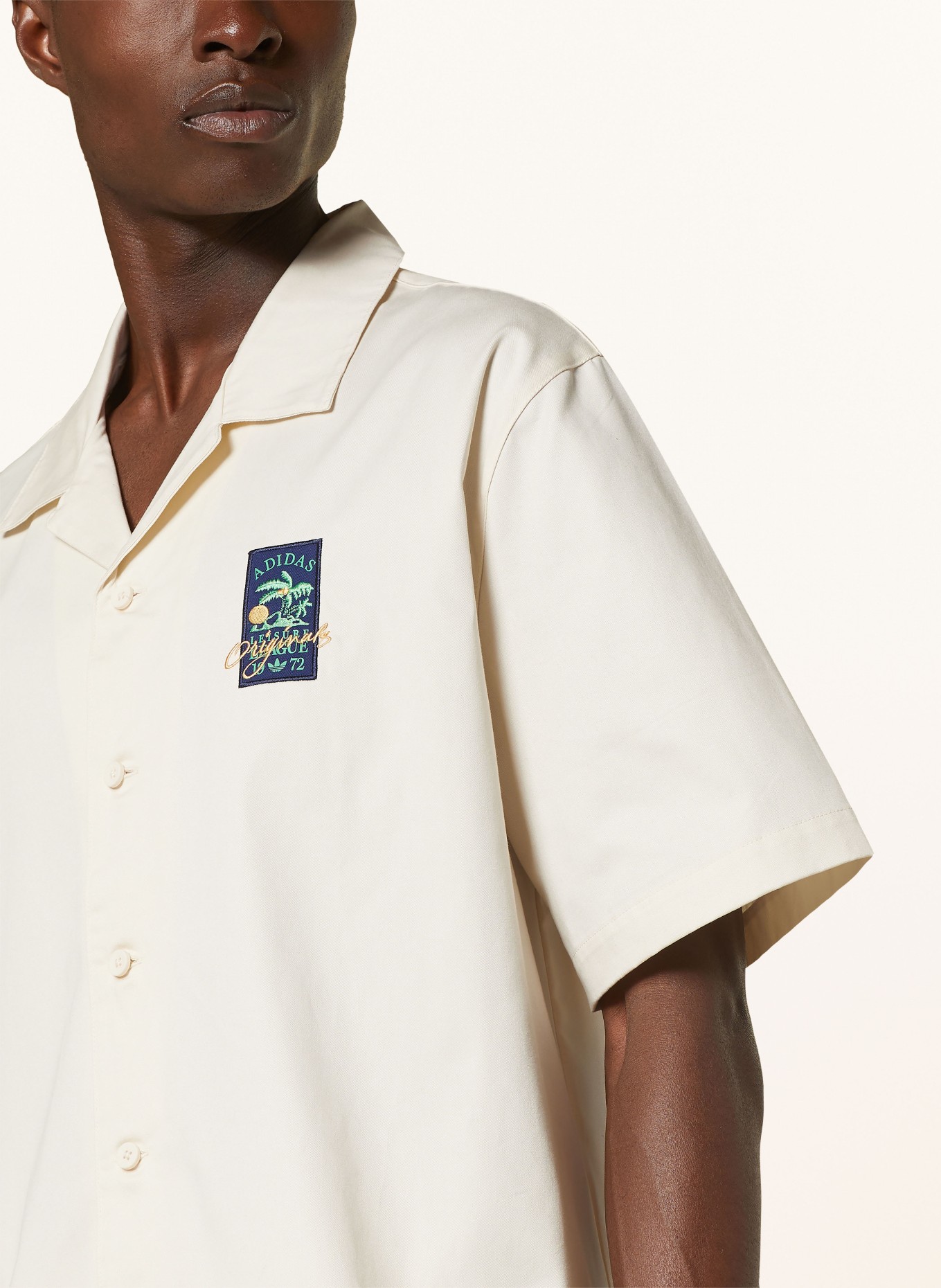 adidas Originals Resort shirt ORIGINALS LEISURE LEAGUE GROUNDSKEEPER, Color: CREAM (Image 4)