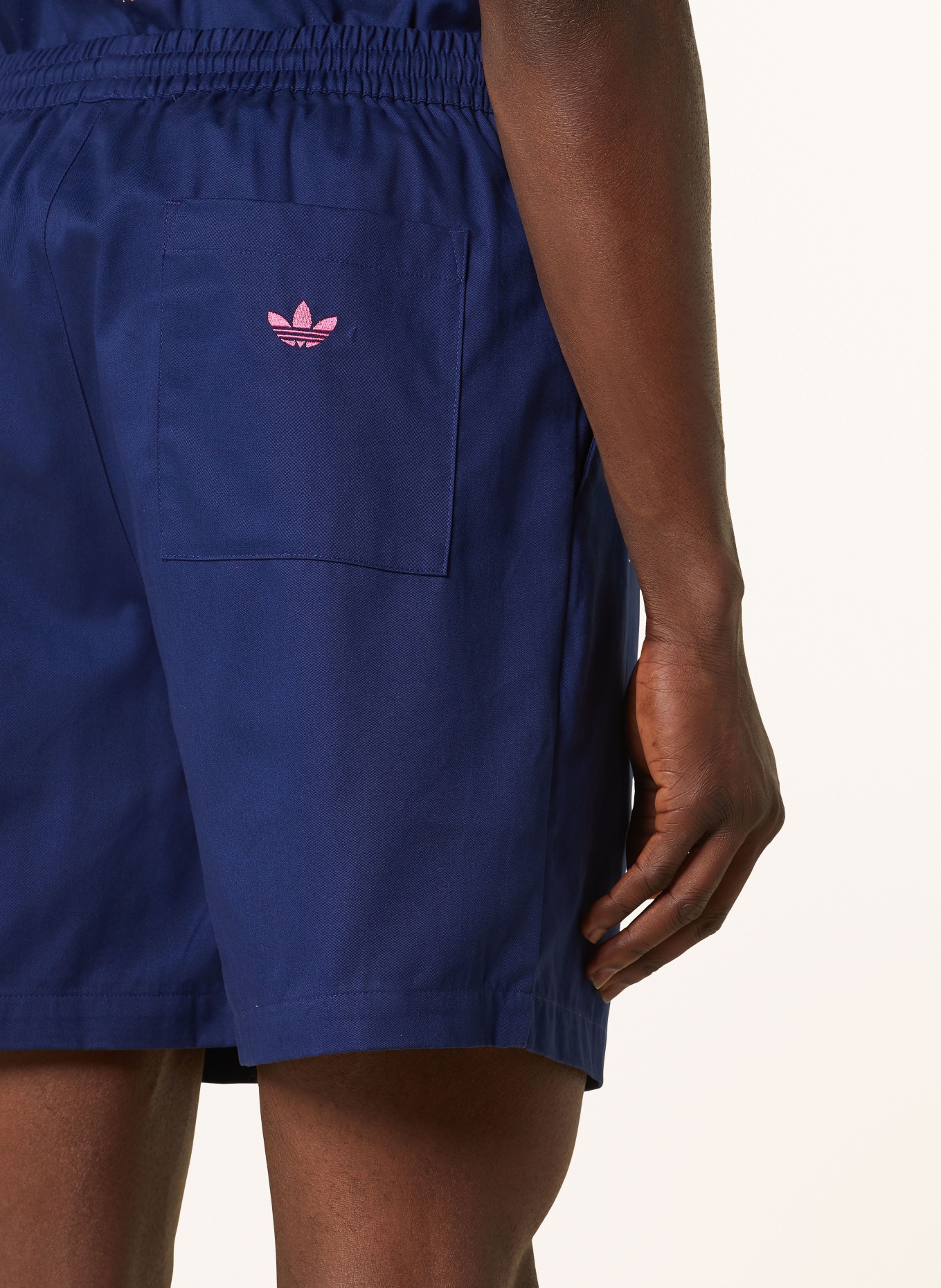 adidas Originals Shorts ORIGINALS LEISURE LEAGUE GROUNDSKEEPER, Color: DARK BLUE (Image 6)