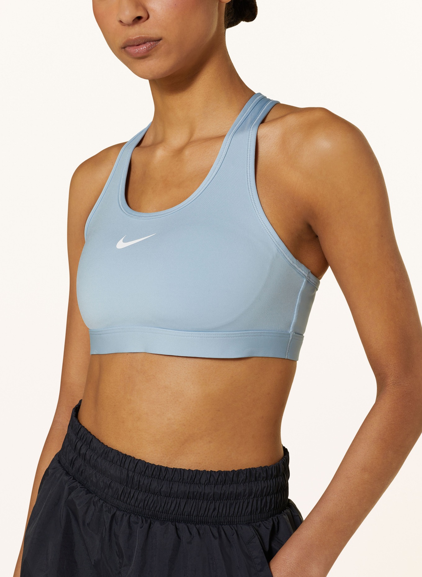 Nike Sport-BH SWOOSH, Farbe: HELLBLAU (Bild 4)