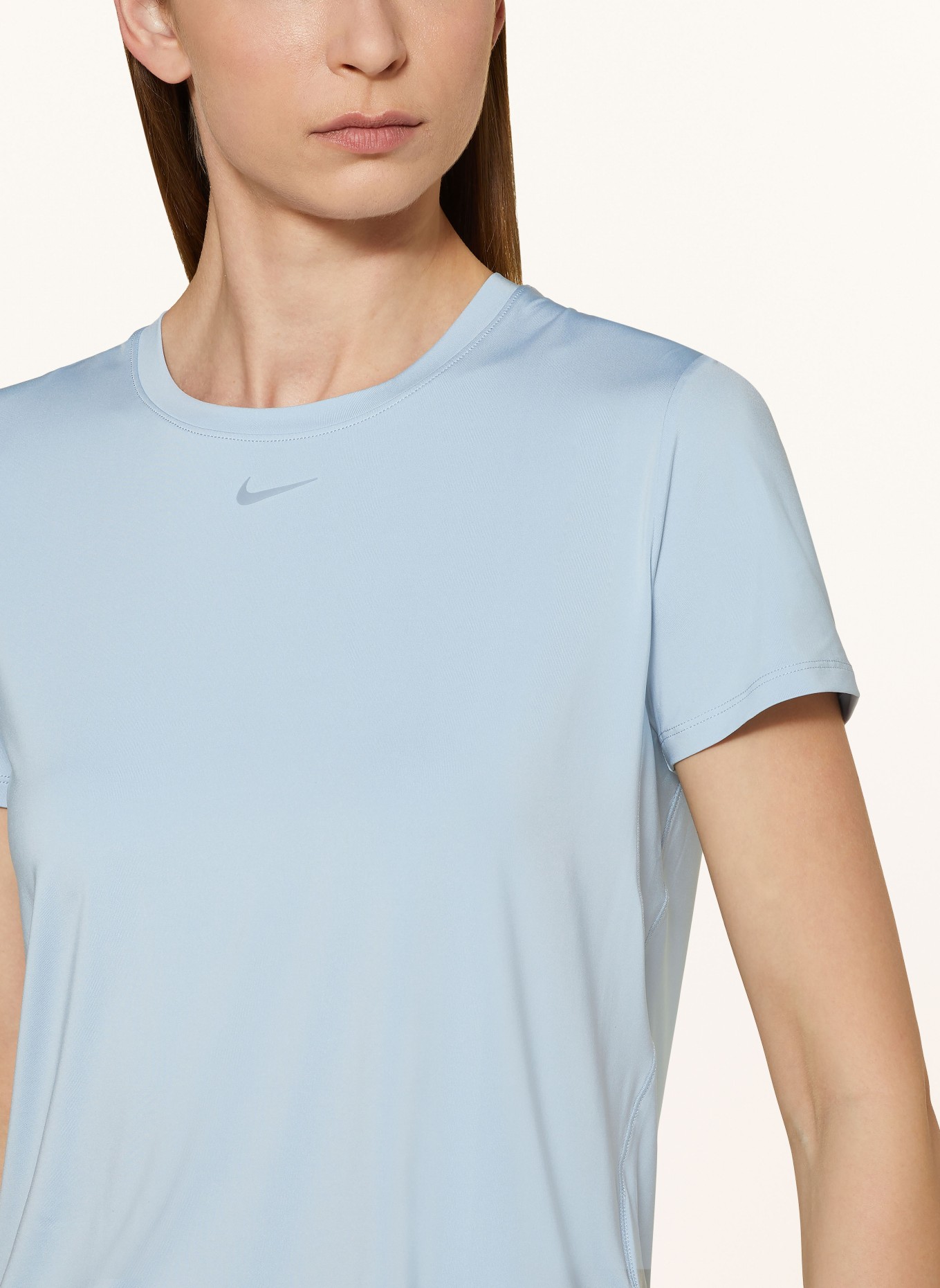 Nike Tričko ONE CLASSIC, Barva: TMAVĚ MODRÁ (Obrázek 4)