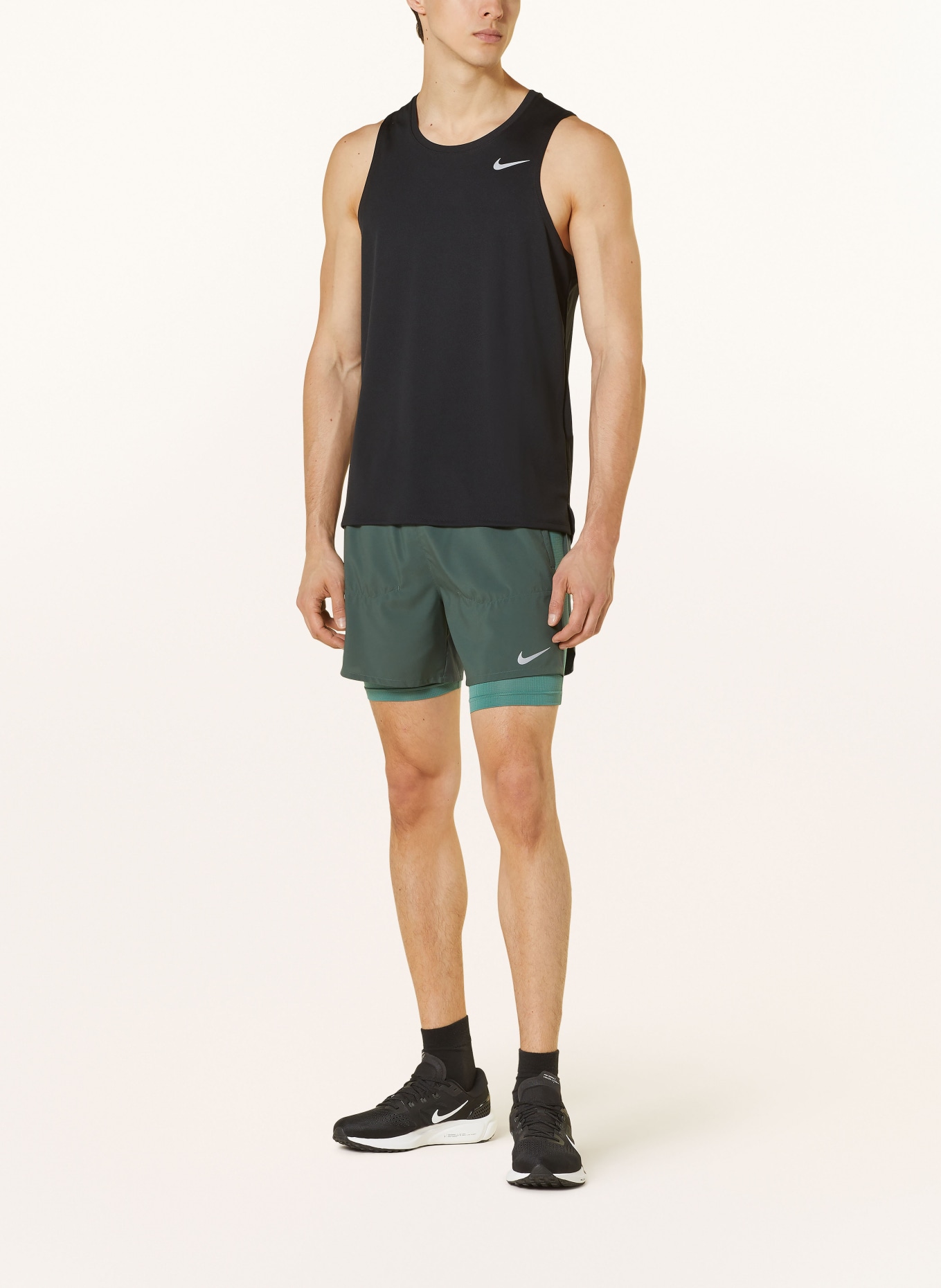 Nike 2-in-1 running shorts STRIDE, Color: GREEN (Image 2)