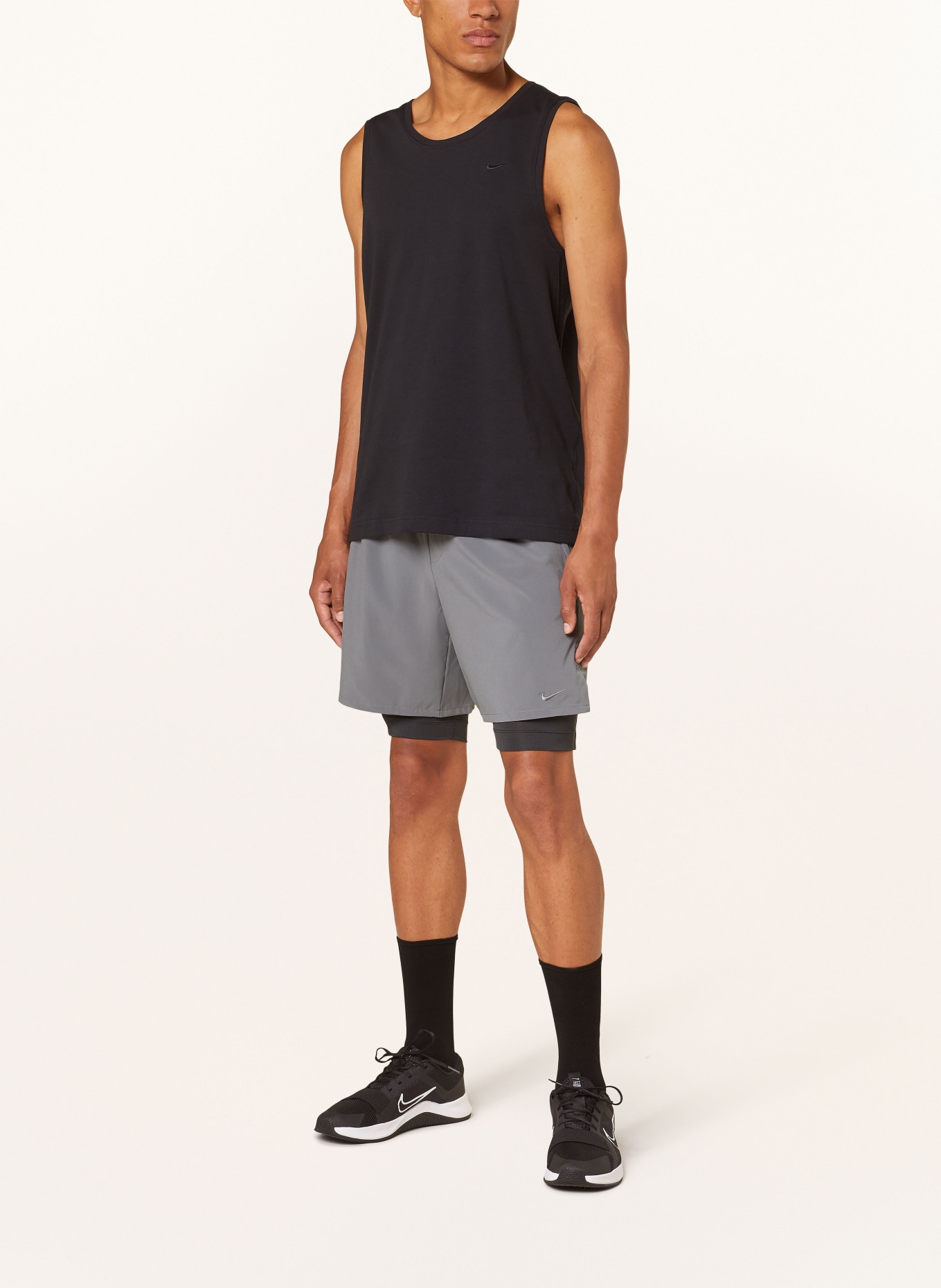 Nike Tréninkové šortky 2v1 DRI-FIT UNLIMITED, Barva: ŠEDÁ (Obrázek 2)