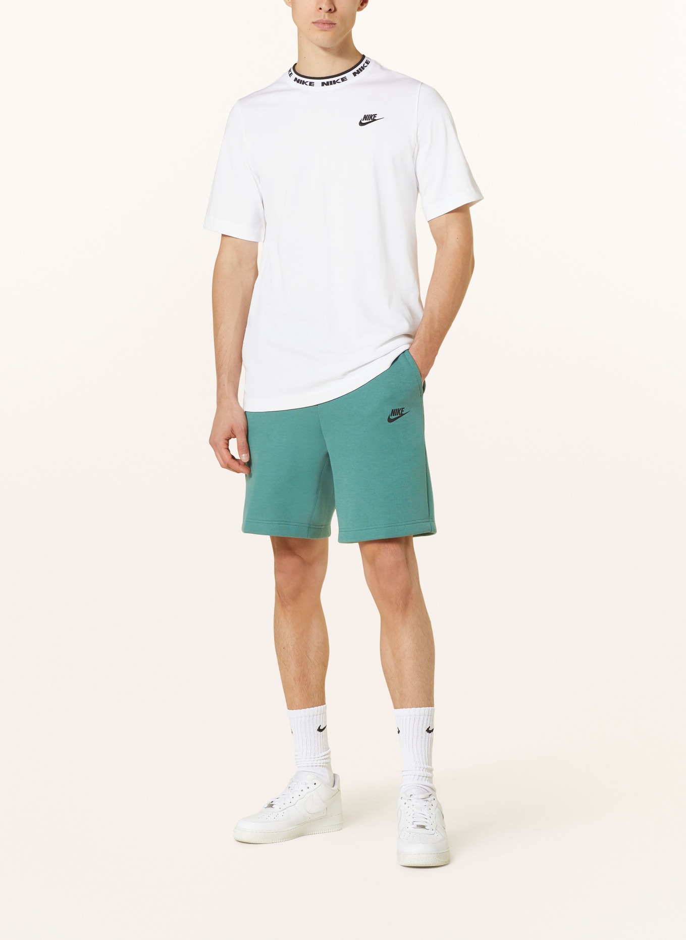 Nike Sweat shorts SPORTSWEAR, Color: GREEN (Image 2)