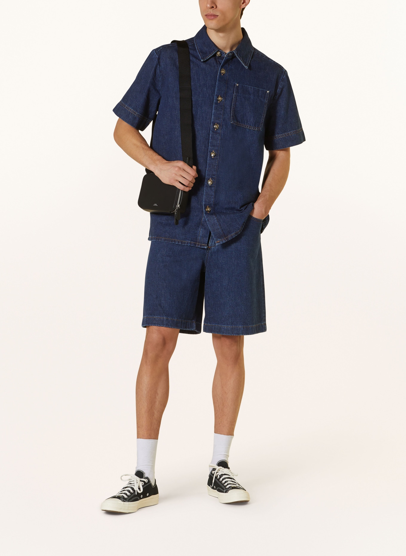 A.P.C. Džínová košile Comfort Fit, Barva: IAL  WASHED INDIGO (Obrázek 2)