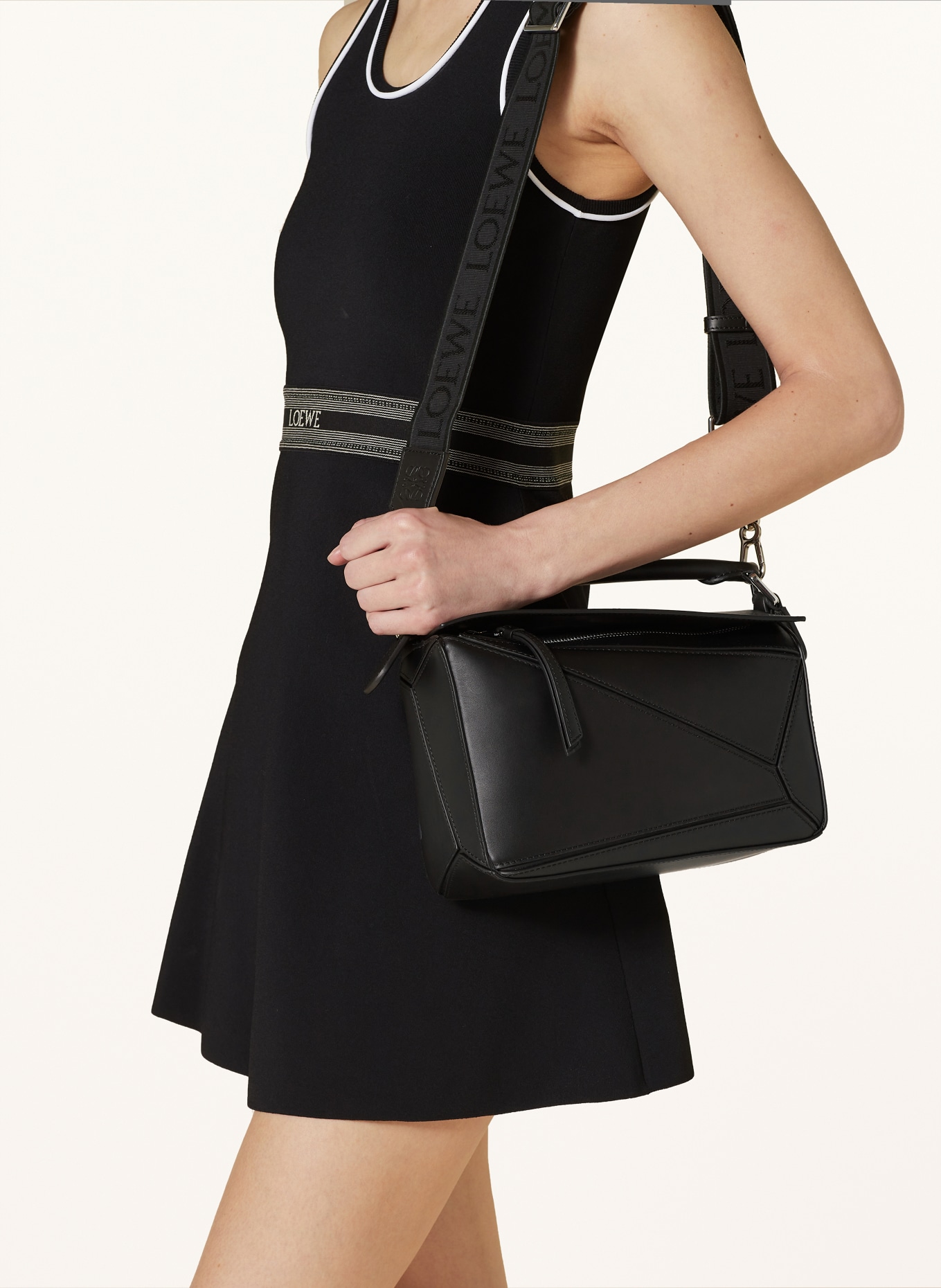 LOEWE Handbag PUZZLE SMALL, Color: BLACK (Image 4)