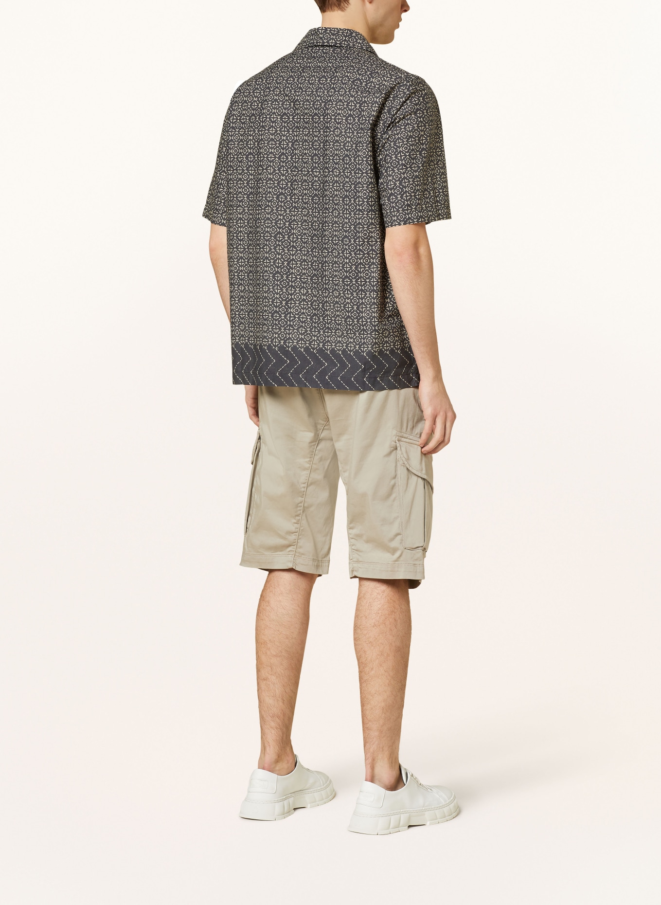 C.P. COMPANY Resort shirt comfort fit, Color: BLACK/ CREAM (Image 3)