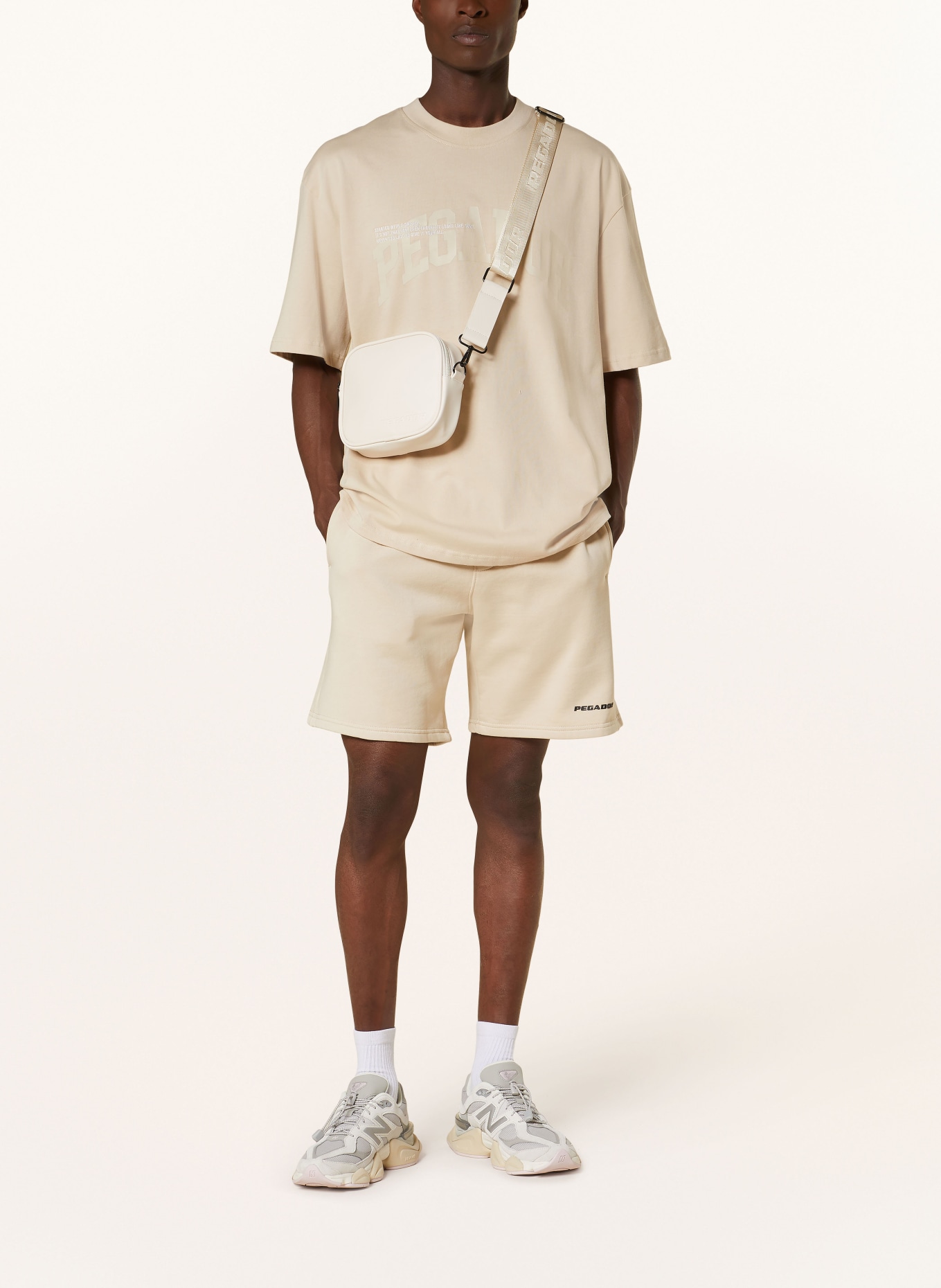 PEGADOR Sweat shorts, Color: BEIGE (Image 2)