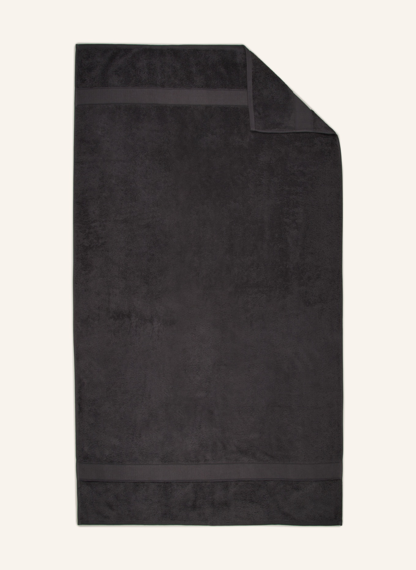 en VOGUE Towel AMERICA II: DARK GRAY