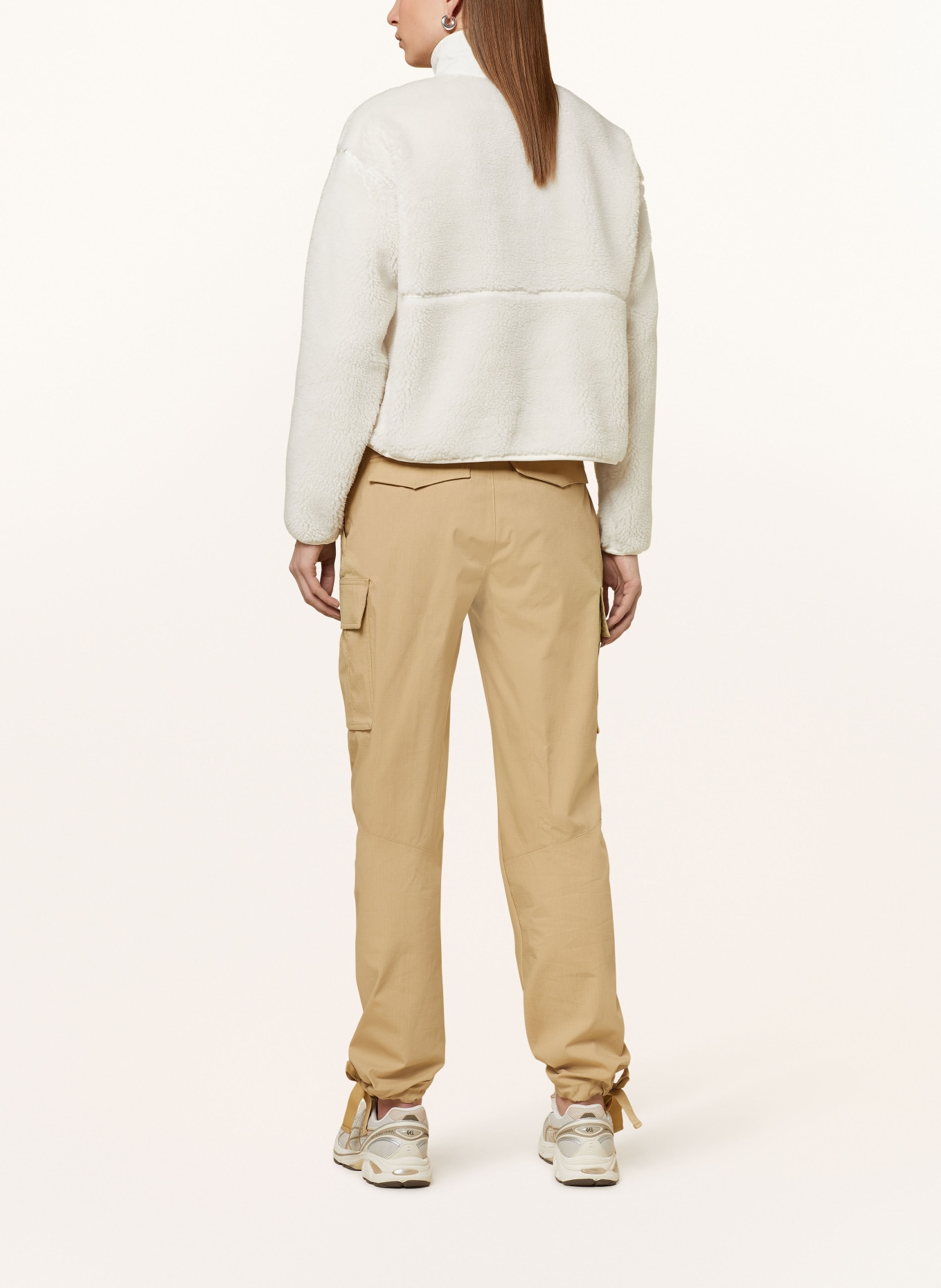 THE NORTH FACE Teddy fur half-zip sweater, Color: CREAM (Image 3)