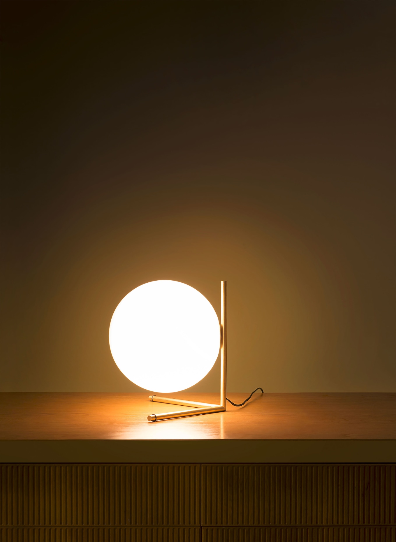 FLOS Tischleuchte IC LIGHTS T2: SILBER