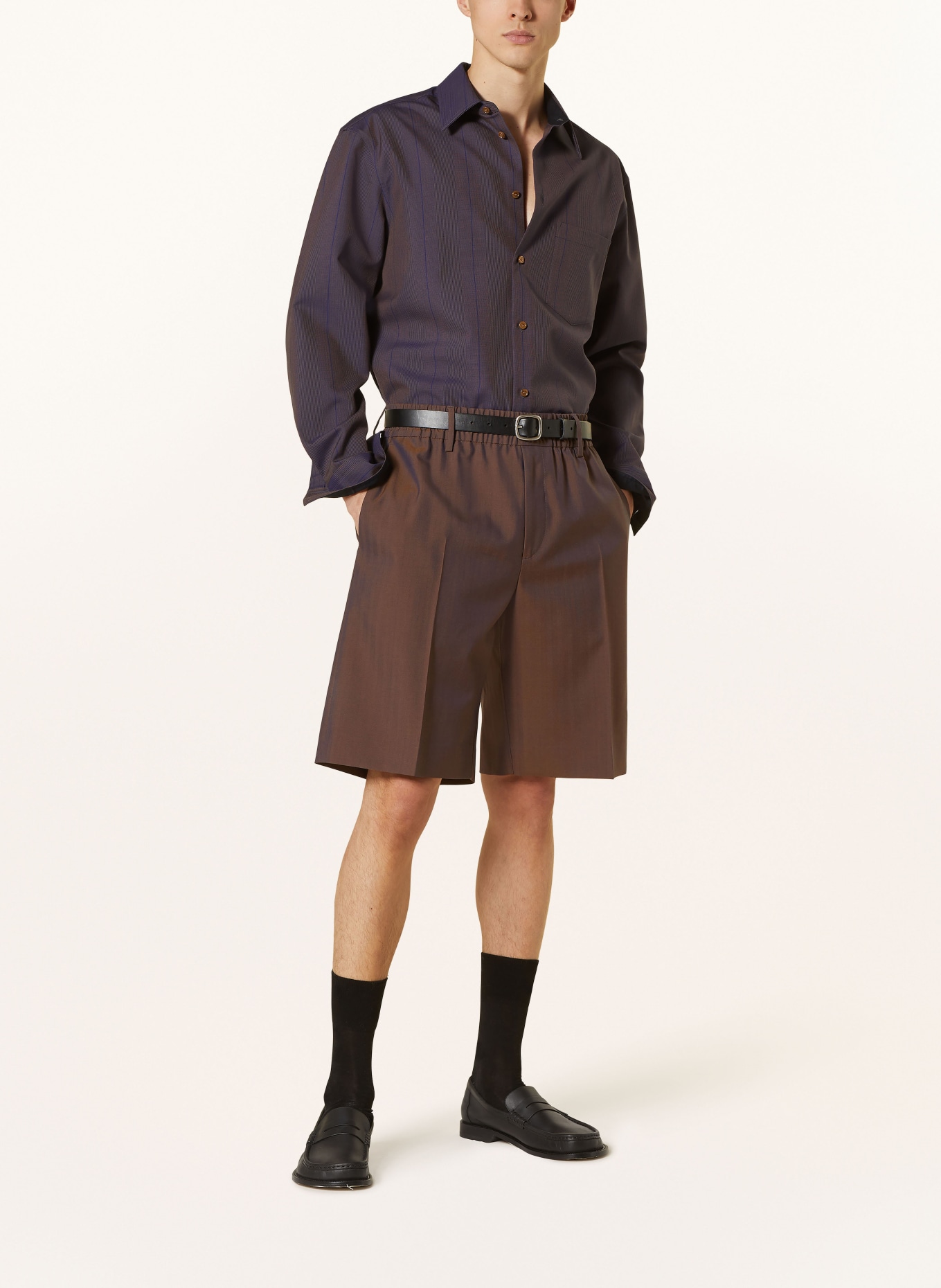 BURBERRY Shorts made of new wool, Color: BROWN (Image 2)