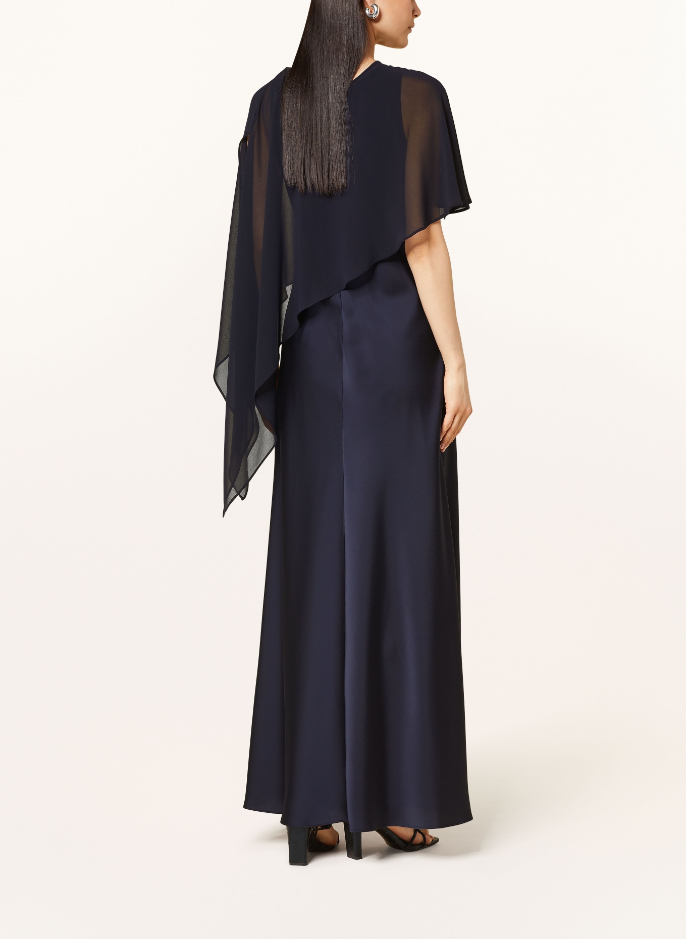 V by Vera Mont Satinkleid mit Cape: DUNKELBLAU