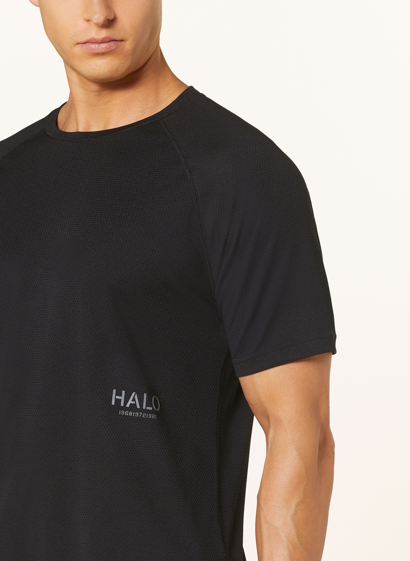 HALO T-shirt, Kolor: CZARNY (Obrazek 4)