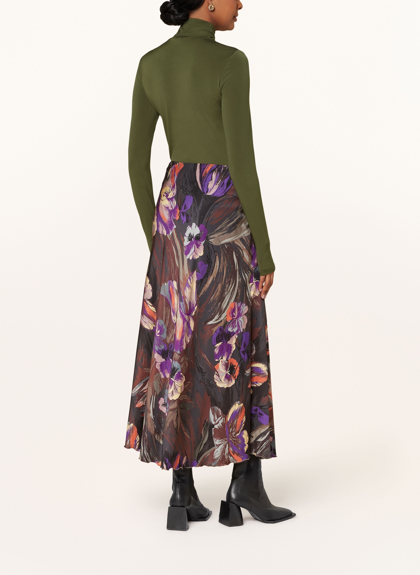 SEM PER LEI Rock: BRAUN / LILA / CREME