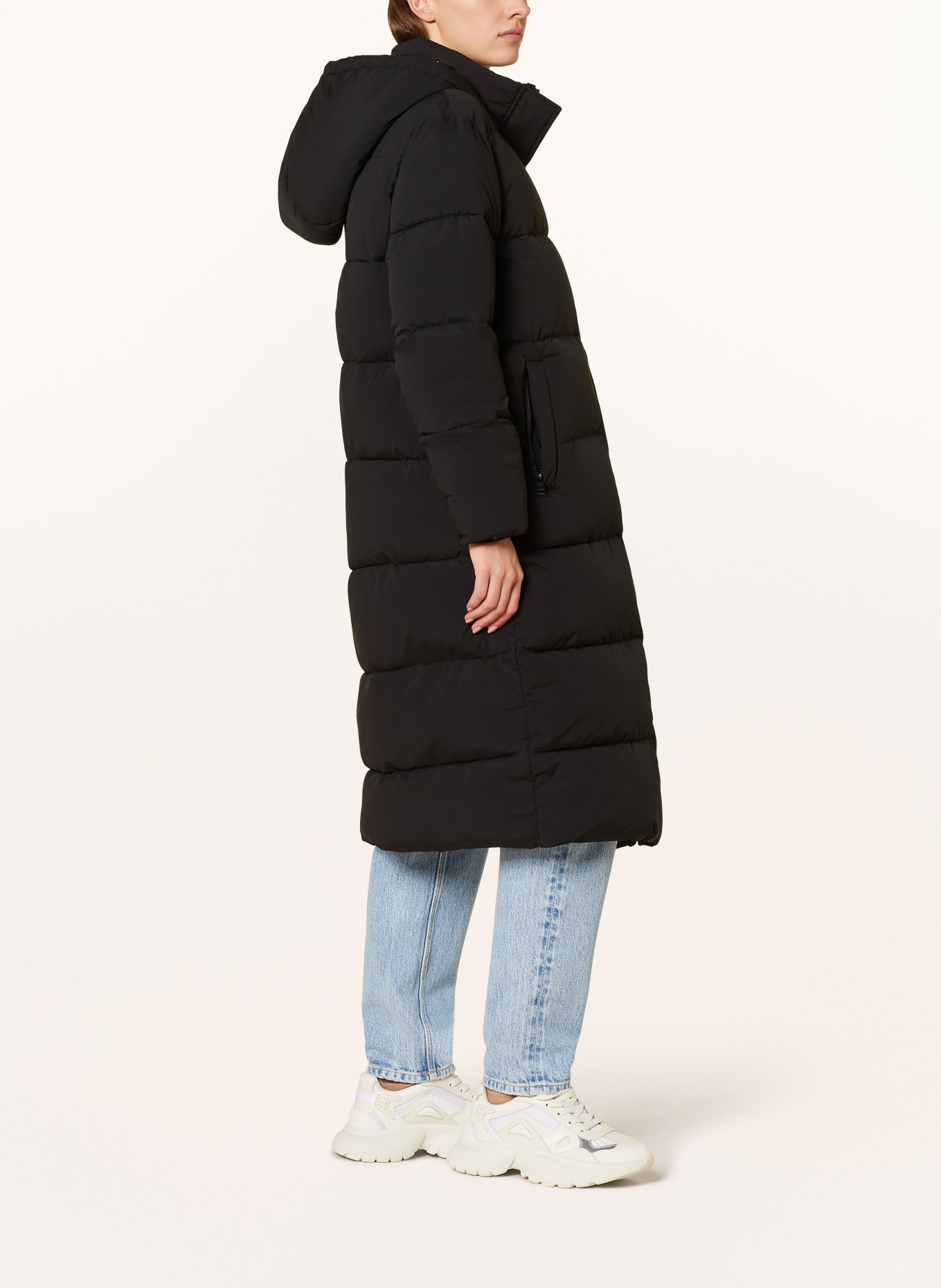 GUESS JEANS Quilted coat with removable hood: BLACK