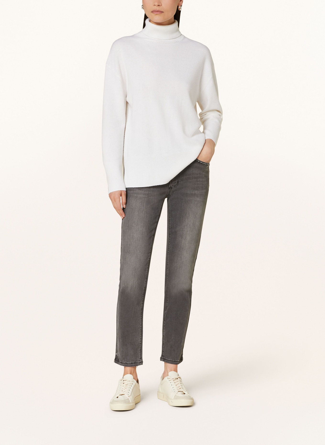 RAFFAELLO ROSSI Jeans SUZY mit Schmucksteinen, Farbe: 965 GRAPHIT (Bild 2)