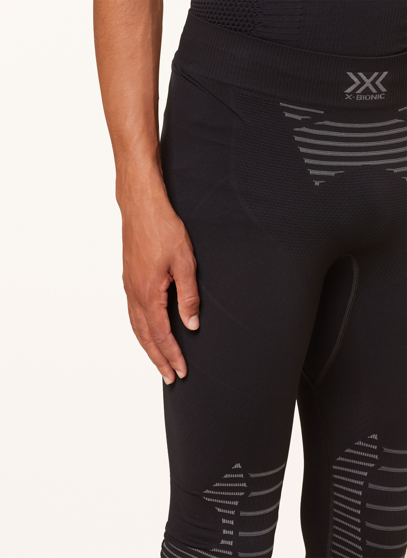 X-BIONIC Functional underwear pants INVENT 4.0 with cropped leg, Color: BLACK/ DARK GRAY (Image 5)