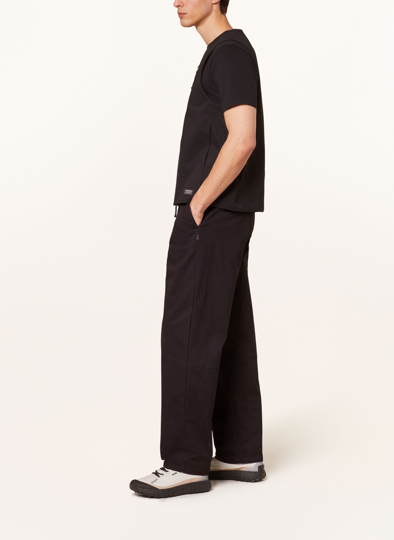PAS NORMAL STUDIOS Trousers OFF-RACE loose fit, Color: BLACK (Image 4)