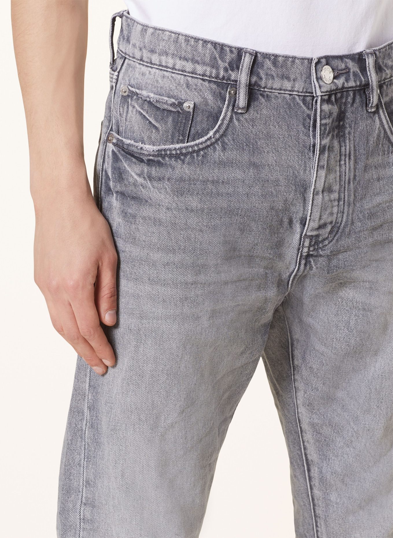 PURPLE BRAND Jeans P005 Slim Straight Fit, Farbe: LIGHT GREY (Bild 5)