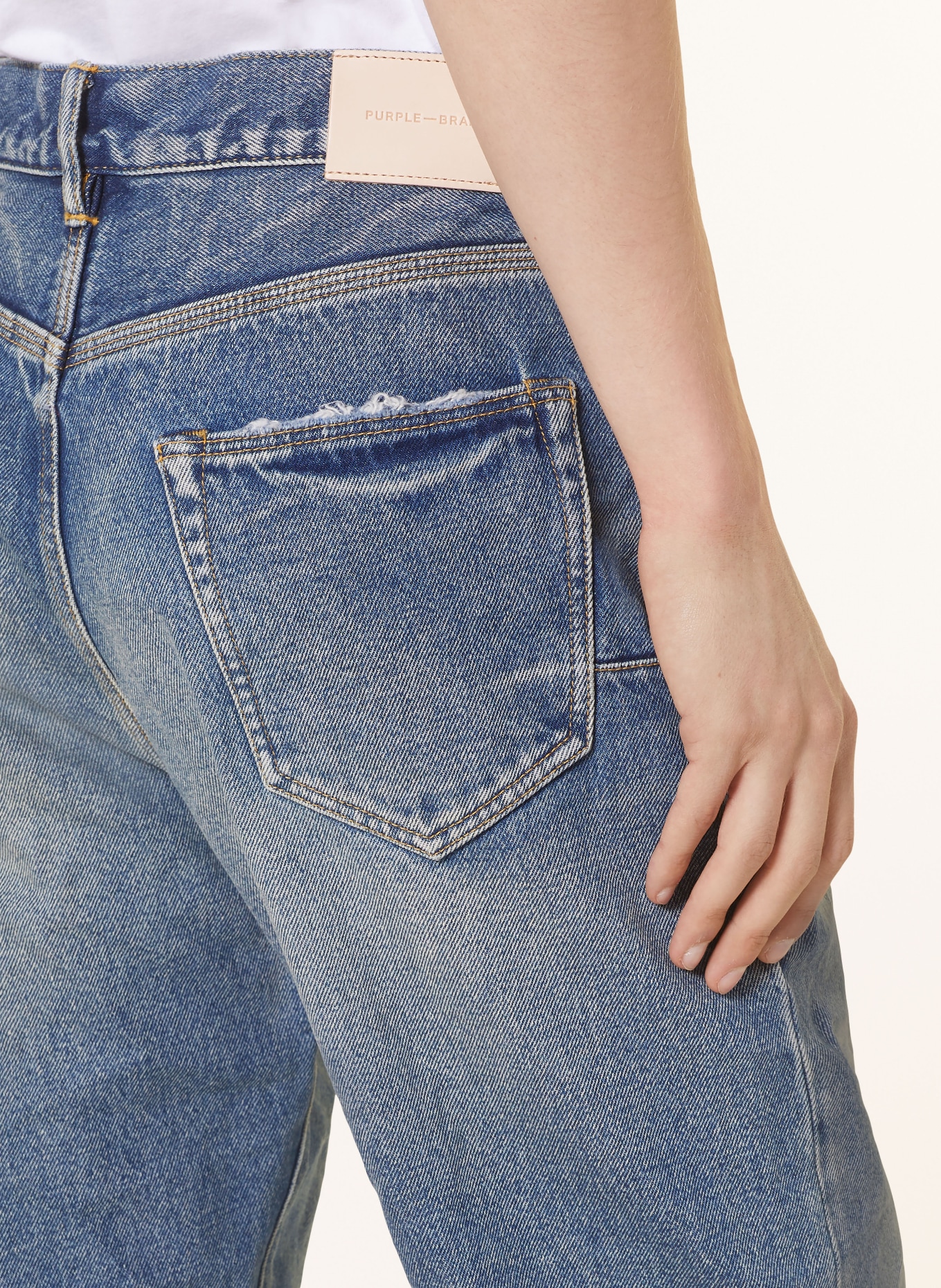 PURPLE BRAND Destroyed Jeans P011 Straight Fit, Farbe: MID INDIGO (Bild 6)