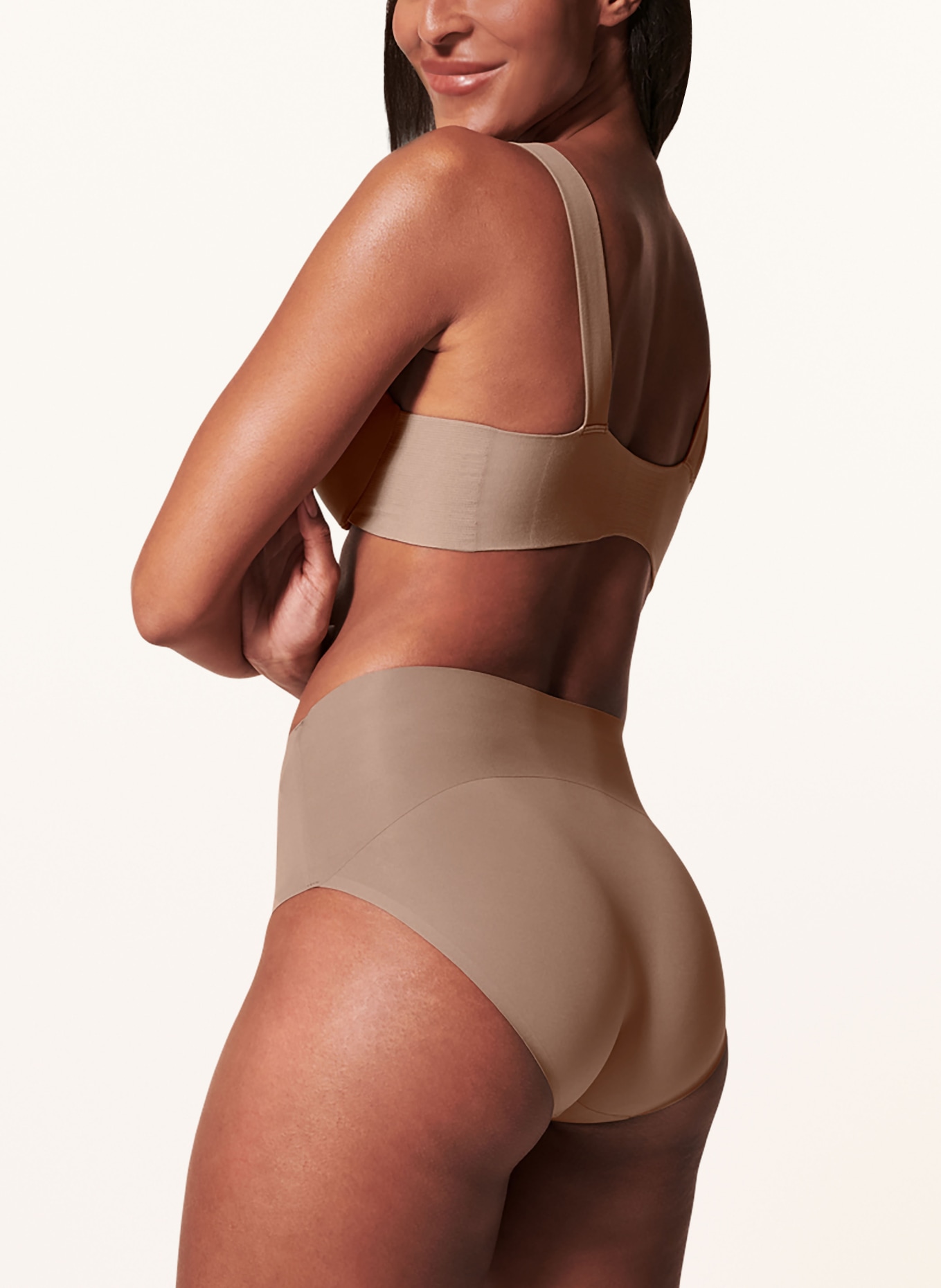 SPANX Shape-Panty UNDIE-TECTABLE: HELLBRAUN