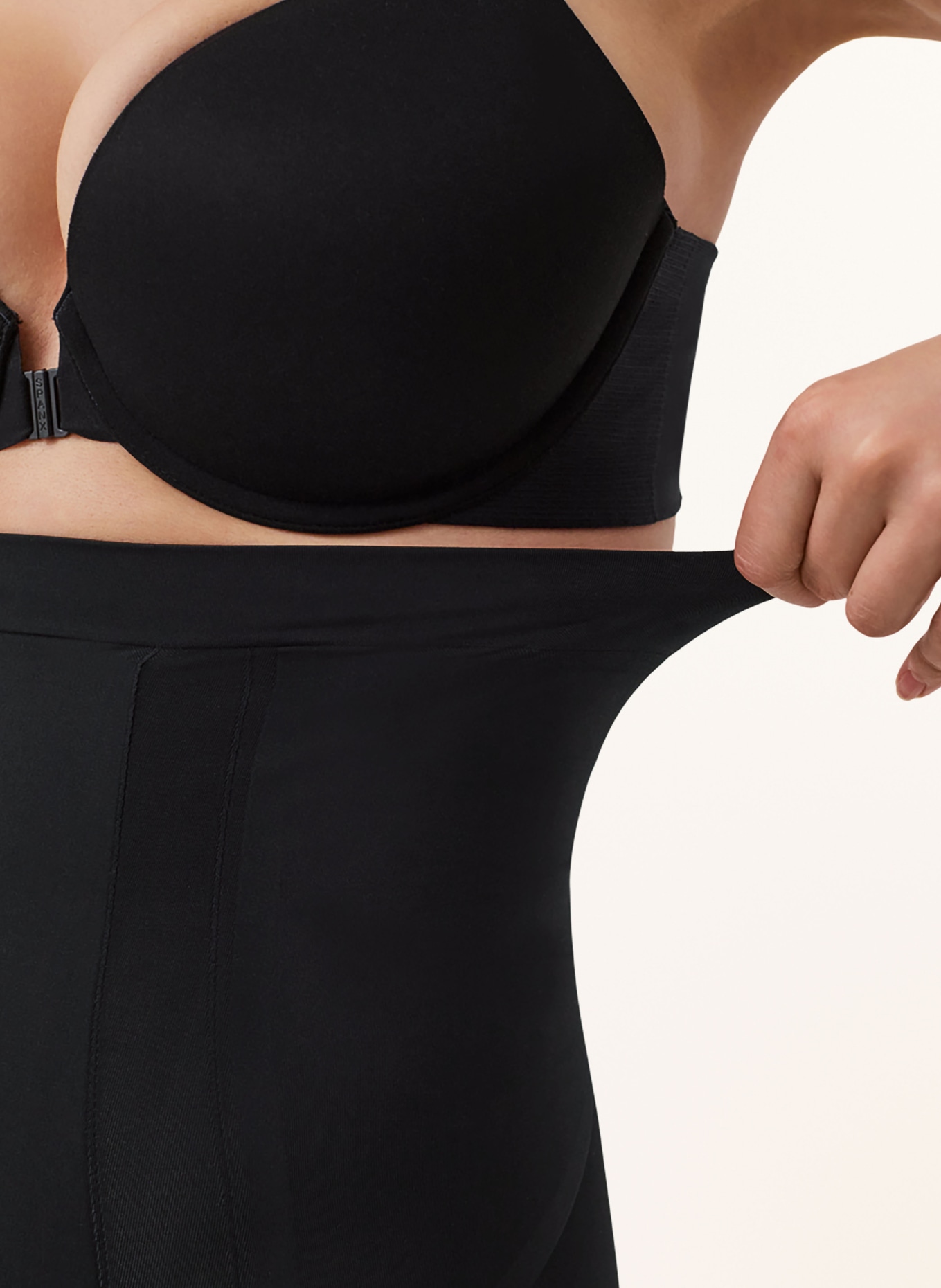 SPANX Shape-Shorts ONCORE mit Push-up-Effekt: SCHWARZ