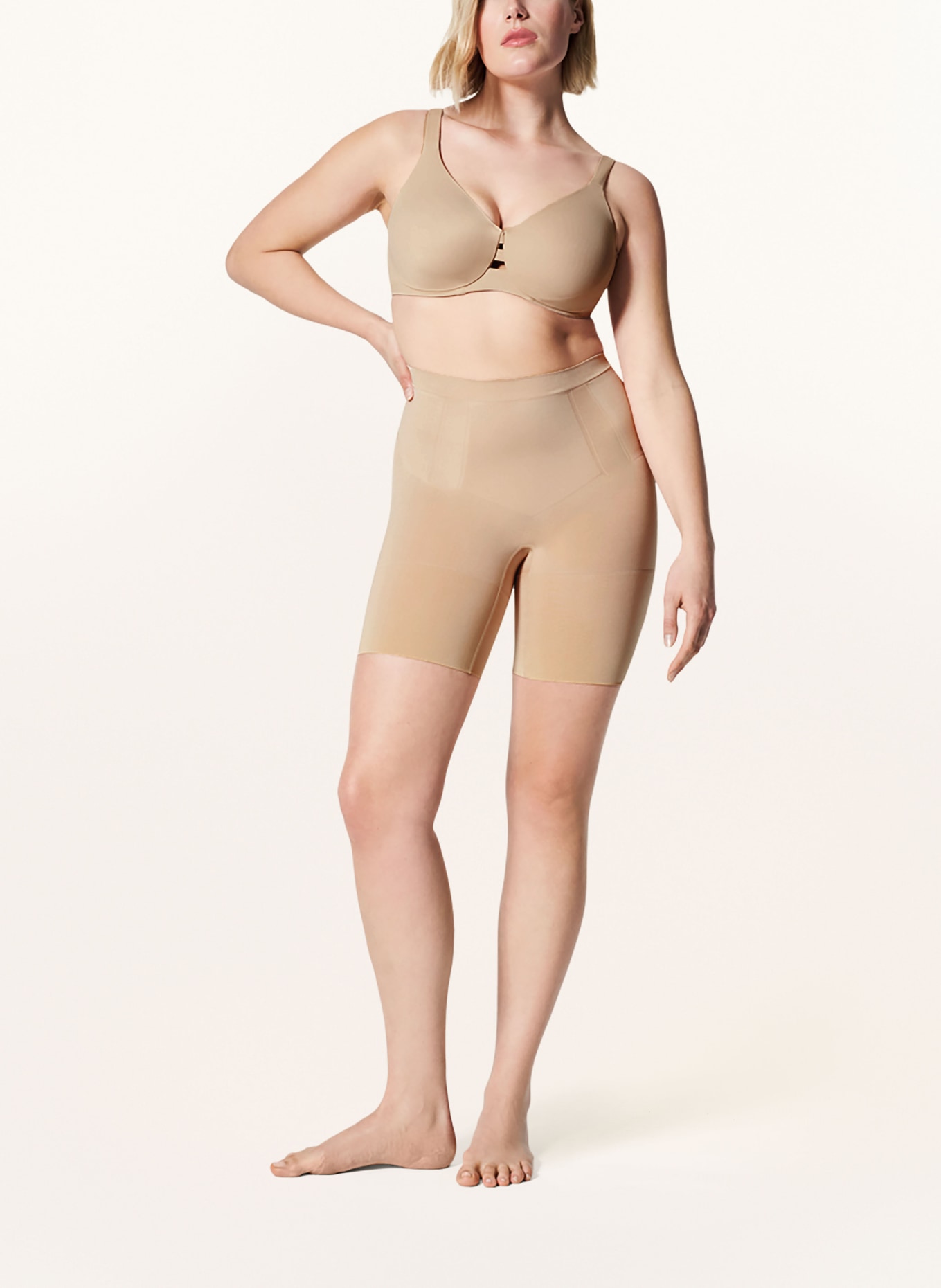 SPANX Shape-Shorts ONCORE HIGH-WAISTED MID-THIGH mit Push-up-Effekt, Farbe: NUDE (Bild 2)