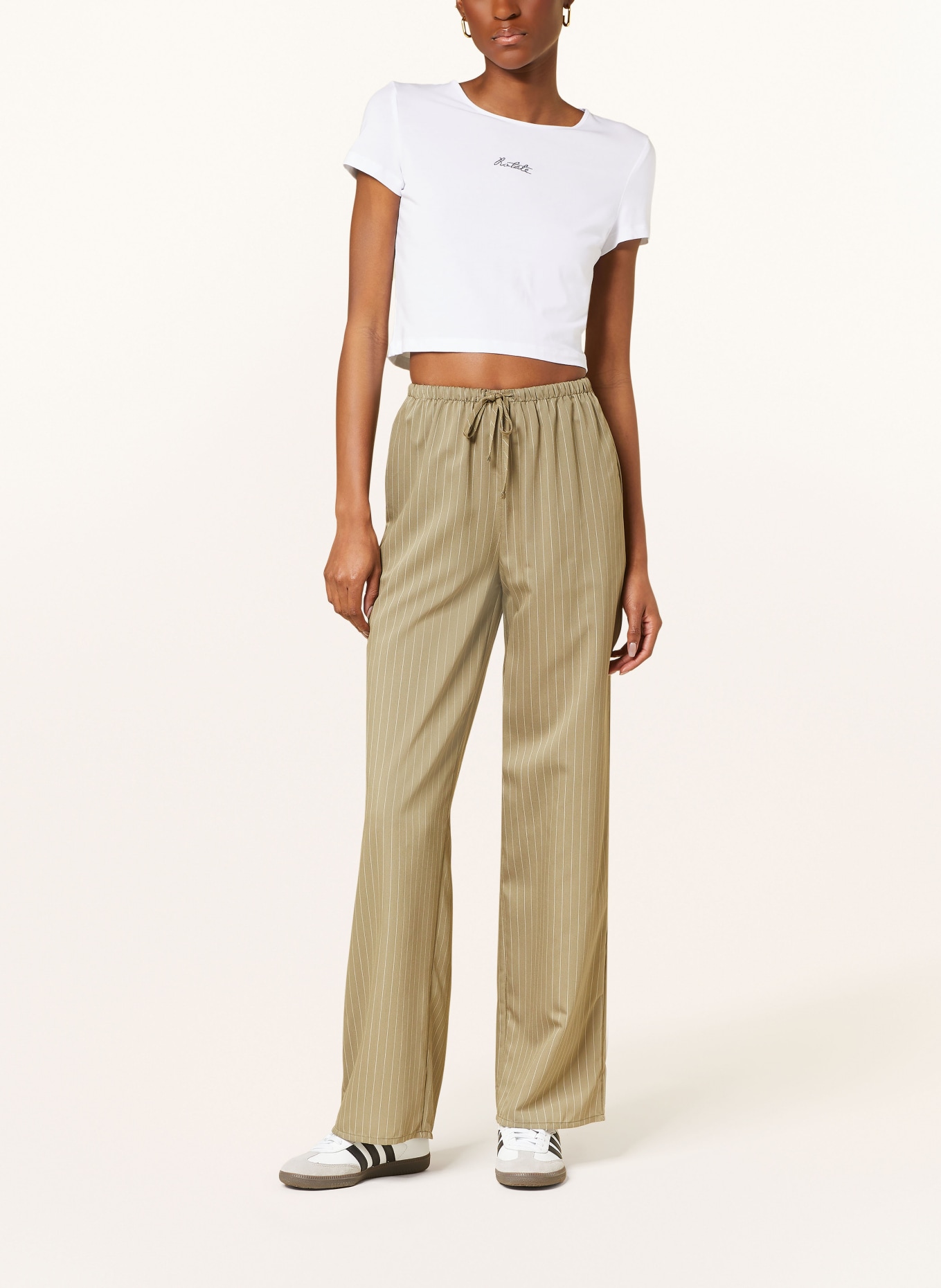 American Vintage Trousers OKYROW in jogger style, Color: OLIVE/ WHITE (Image 2)