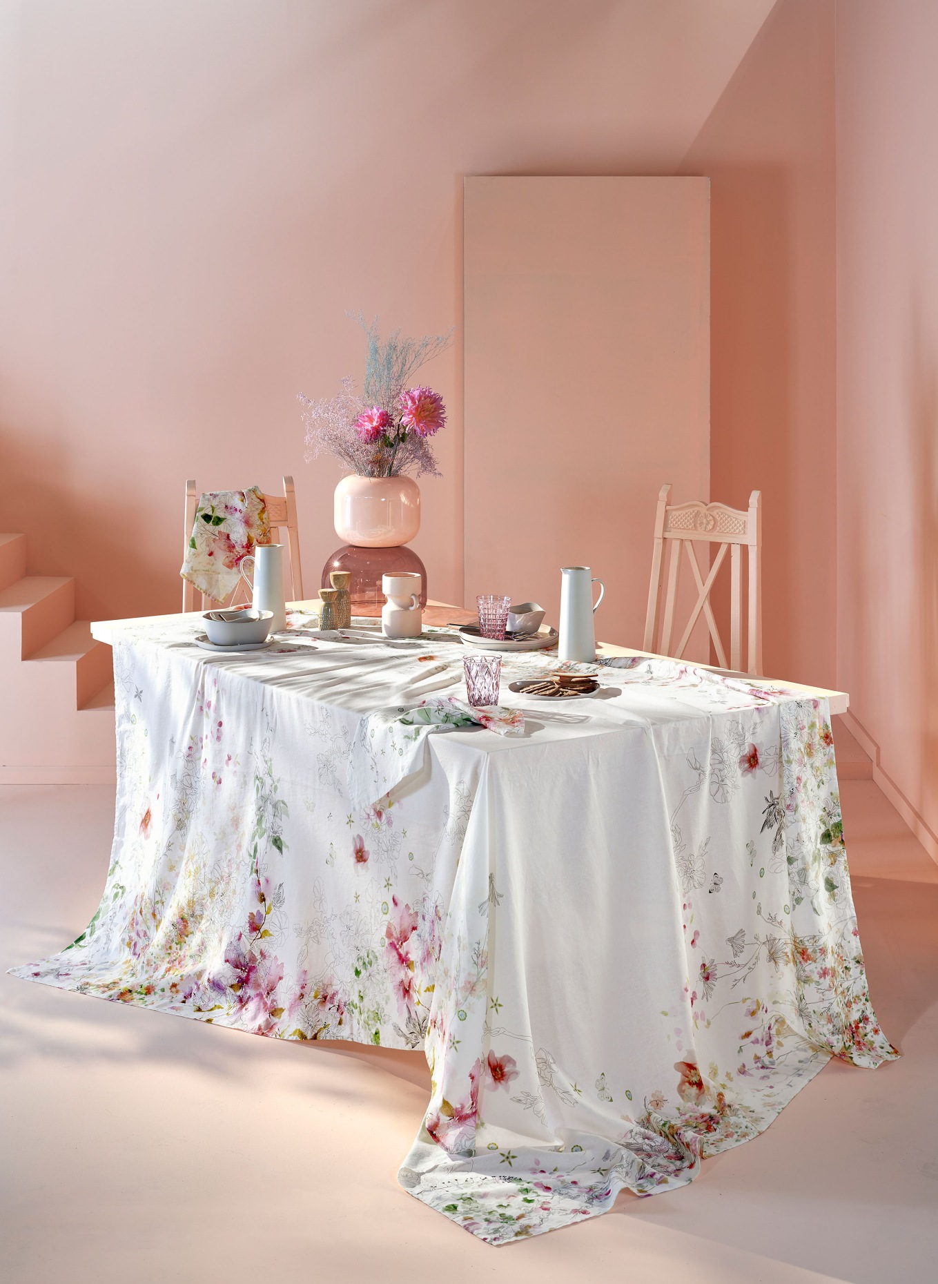 GARNIER-THIEBAUT Obrus stołowy JARDIN SAUVAGE, Kolor: KREMOWY/ RÓŻOWY/ JASNOZIELONY (Obrazek 3)