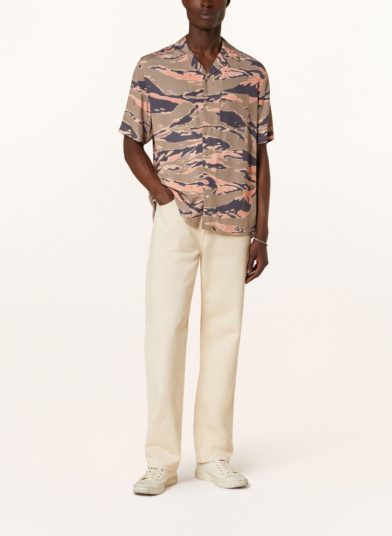 ALLSAINTS Resort shirt SOLAR relaxed fit, Color: KHAKI/ BLACK/ SALMON (Image 2)