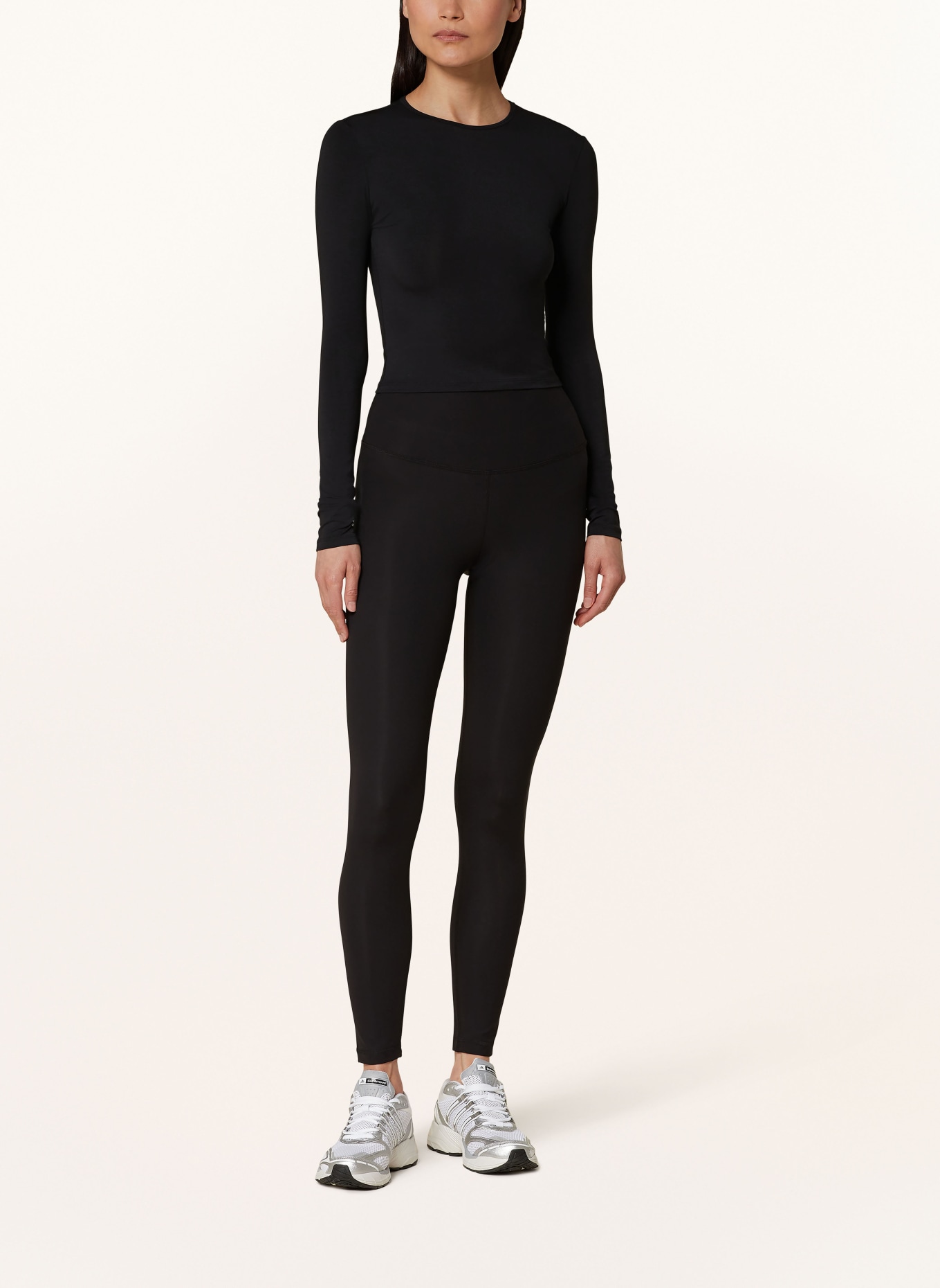 VIKTORIA LOUISE Cropped long sleeve shirt THE ACTIVEWEAR, Color: BLACK (Image 2)