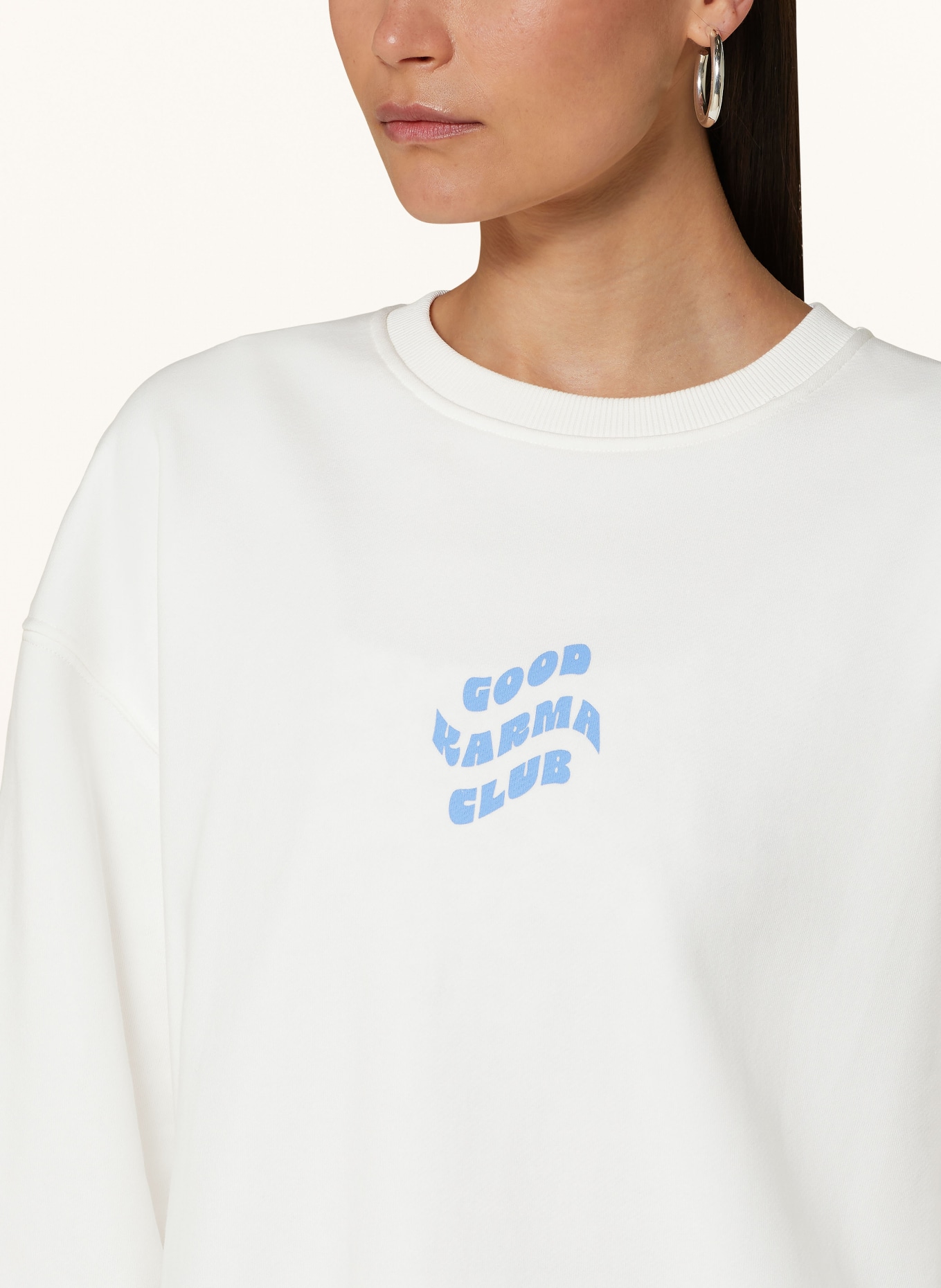 OH APRIL Oversized sweatshirt GOOD KARMA CLUB, Color: WHITE/ BLUE/ LIGHT YELLOW (Image 4)