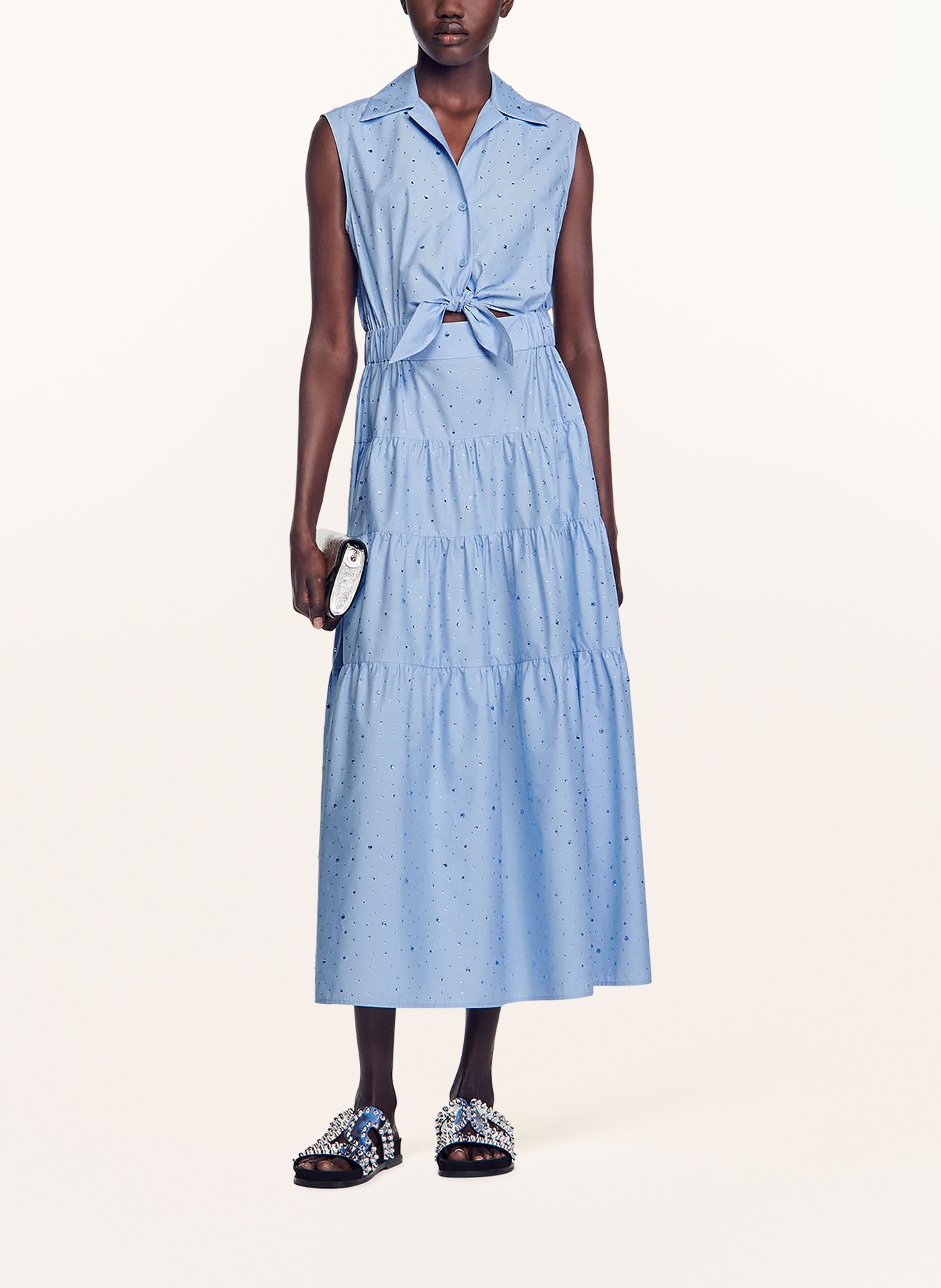 SANDRO Sukienka koszulowa z ozdobnymi kamykami, Kolor: JASNONIEBIESKI (Obrazek 2)