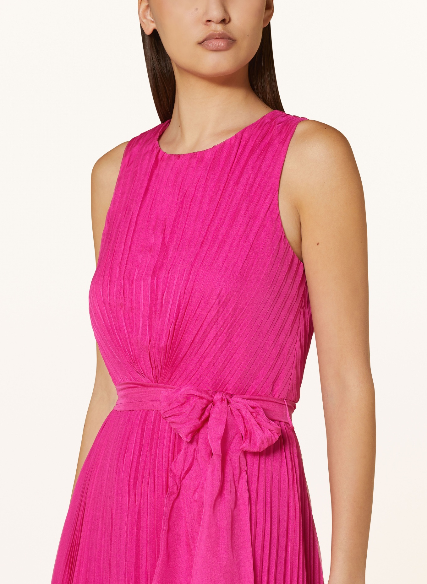 Phase Eight Pleated dress SIMARA, Color: PINK (Image 4)