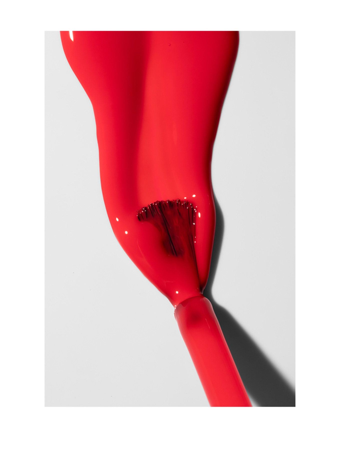 gitti PLANT-BASED VEGAN NAIL COLOUR: NO. 193 - POWER RED