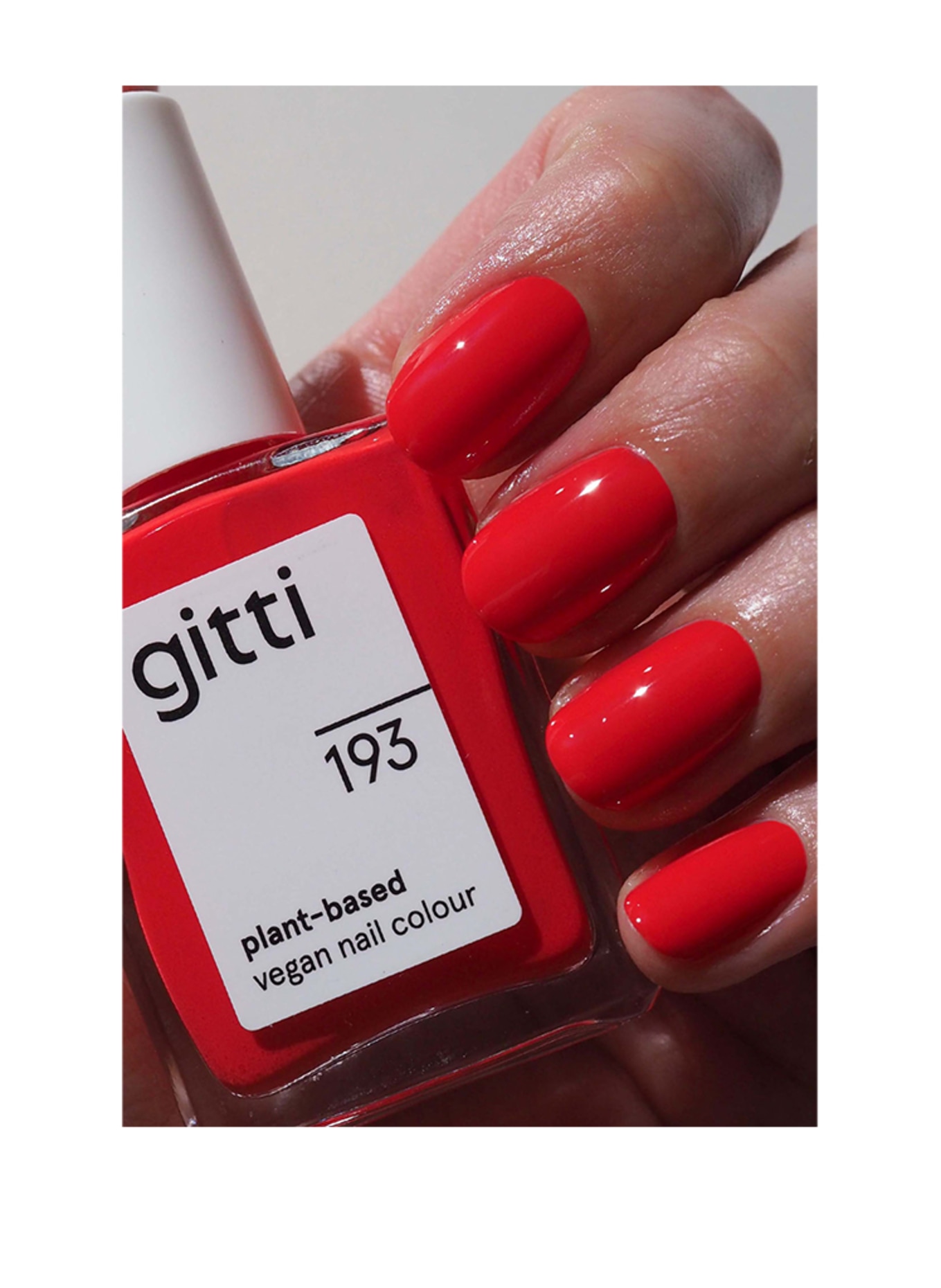 gitti PLANT-BASED VEGAN NAIL COLOUR: NO. 193 - POWER RED