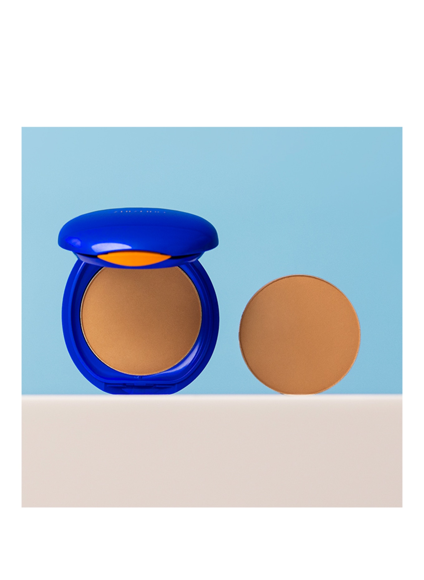 SHISEIDO UV PROTECTIVE COMPACT FOUNDATION SPF30: MEDIUM BEIGE