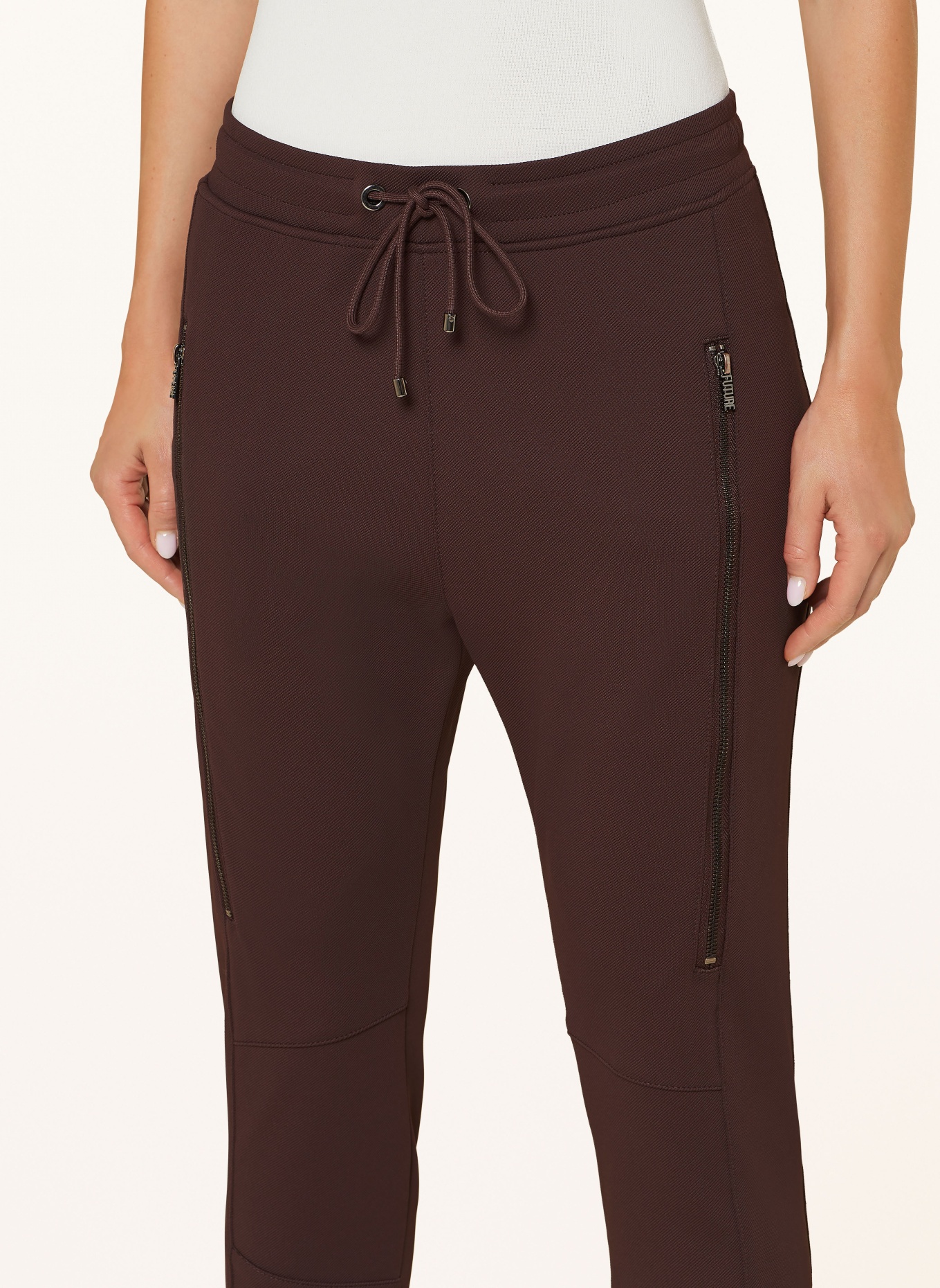 MAC Hose FUTURE im Jogging-Stil: DUNKELBRAUN